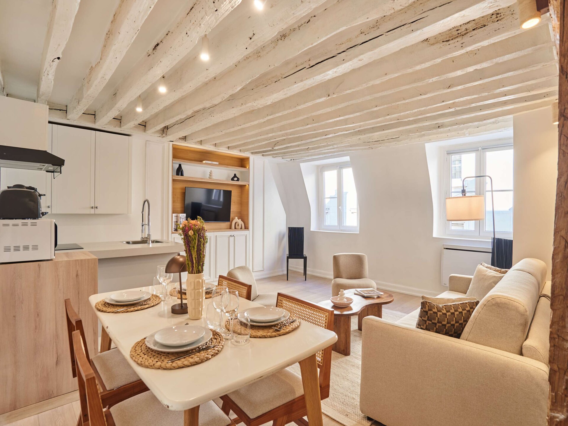 Elegant appartement in hartje 1e arrondissement Parijs, 2 min van het Louvre - foto 2