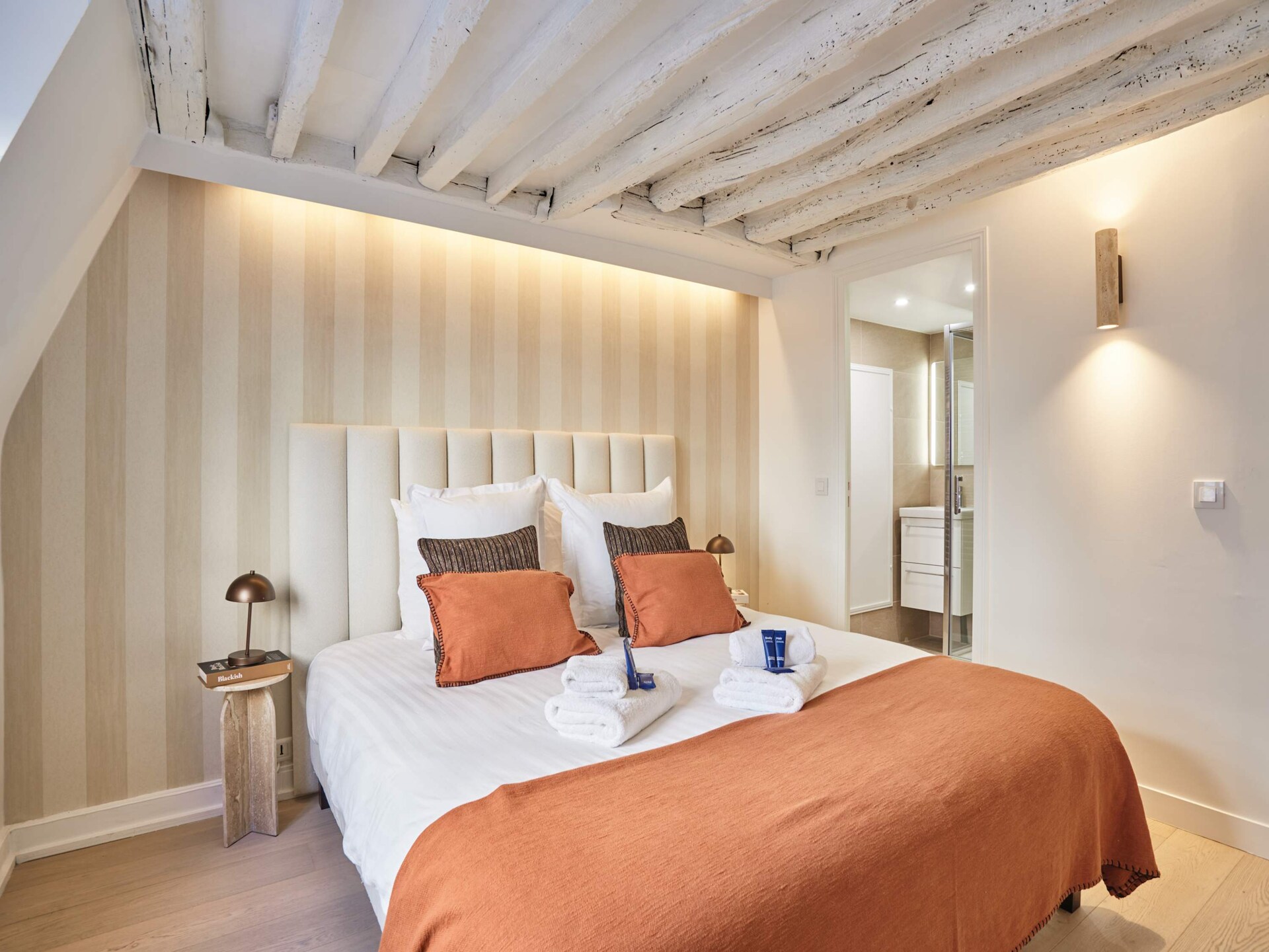 Elegant appartement in hartje 1e arrondissement Parijs, 2 min van het Louvre - foto 4