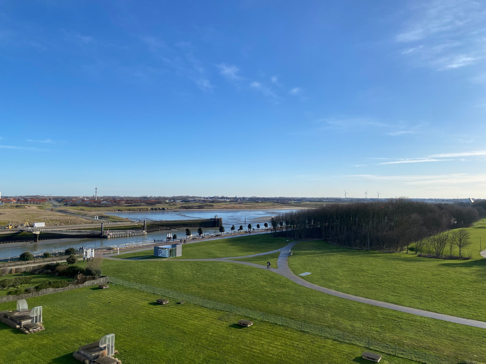 Licht appartement Greenpark III in Nieuwpoort met uitzicht op de haven - foto 26