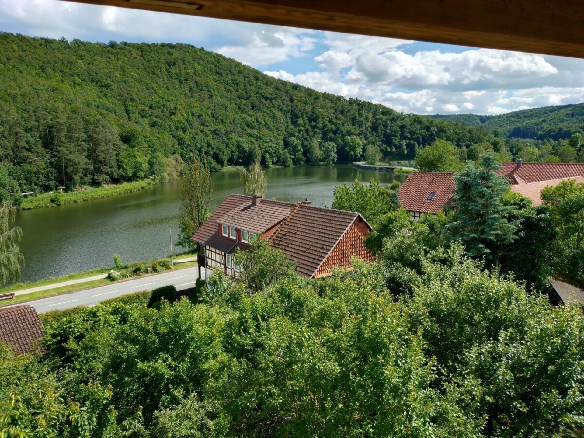 Romantisch monumentenappartement met balkon aan de Edersee - foto 14