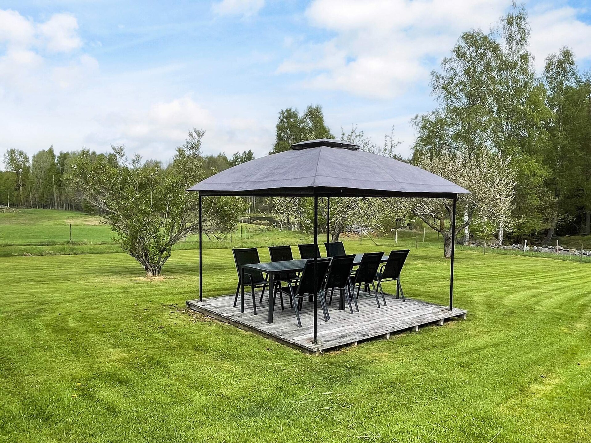 Zweeds vakantiehuis aan golfterrein met privé zwemsteiger op 360 meter - foto 22