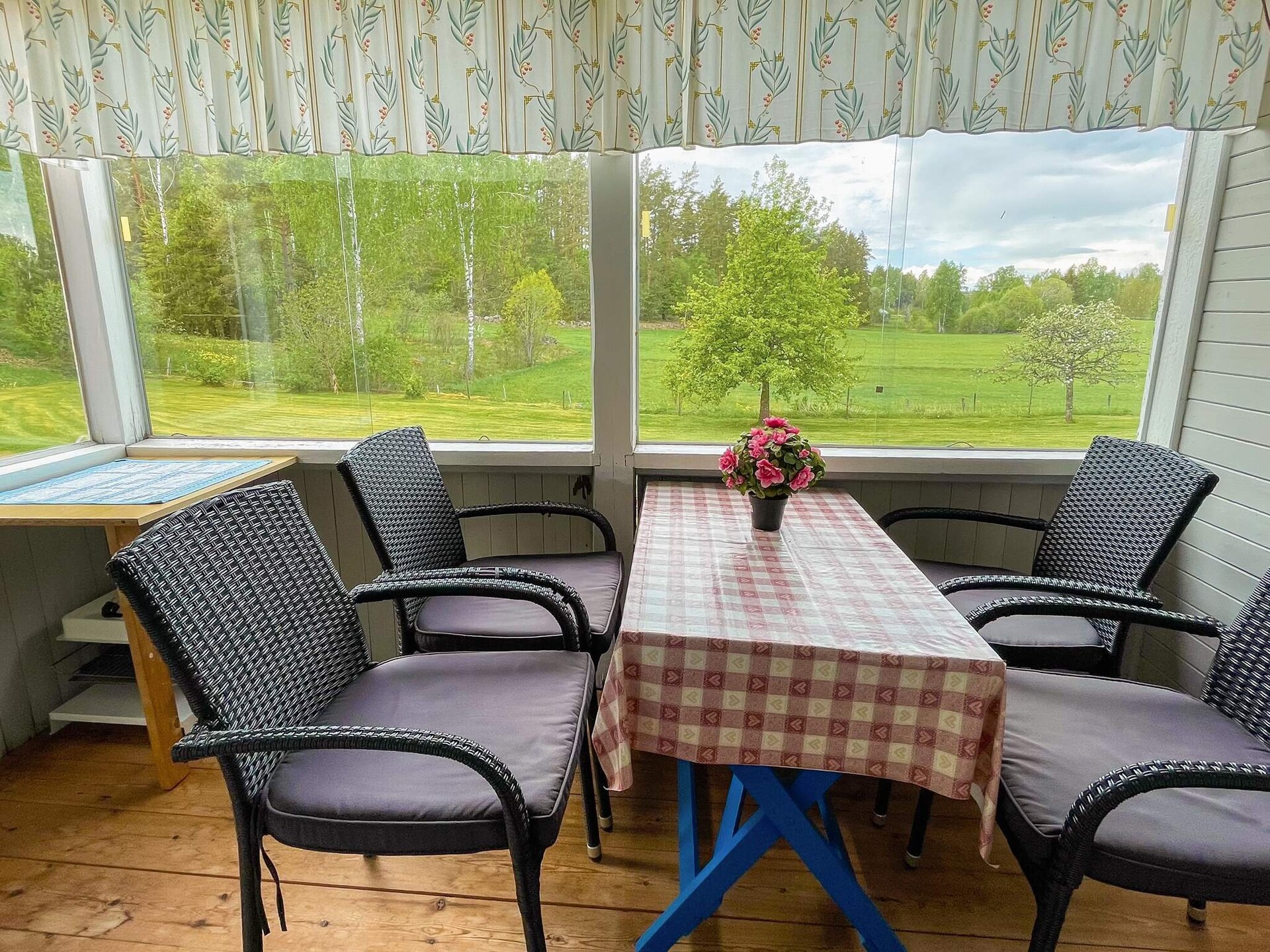 Zweeds vakantiehuis aan golfterrein met privé zwemsteiger op 360 meter - foto 54