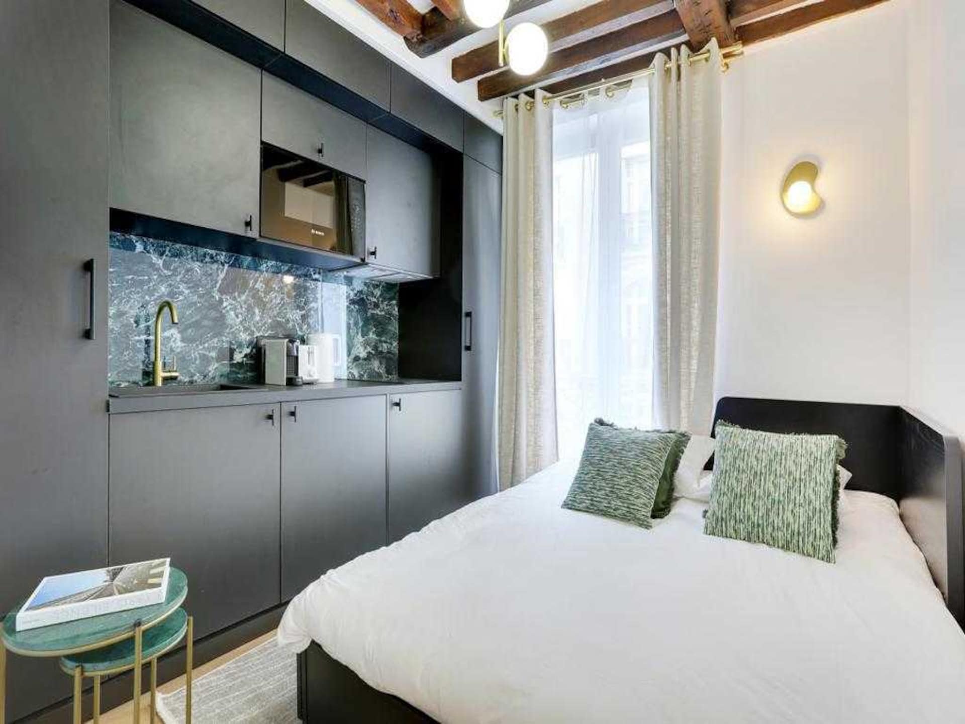 Compacte studio op toplocatie in het 16e arrondissement, vlakbij metro Ranelagh - foto 11