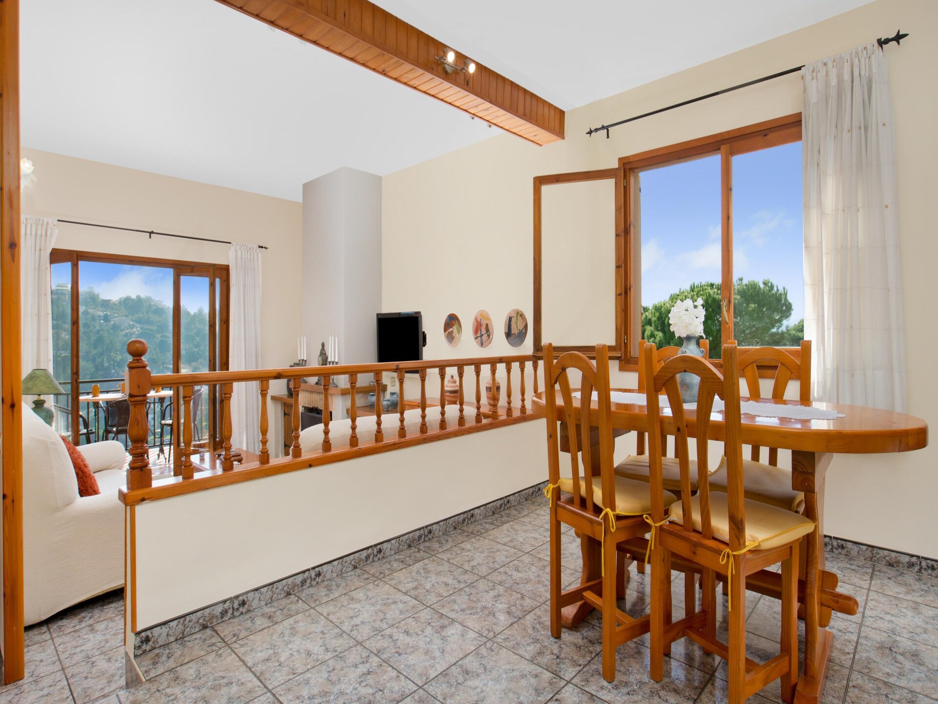 Ruime gezinsvilla met privézwembad en appartement nabij Lloret de Mar - foto 14