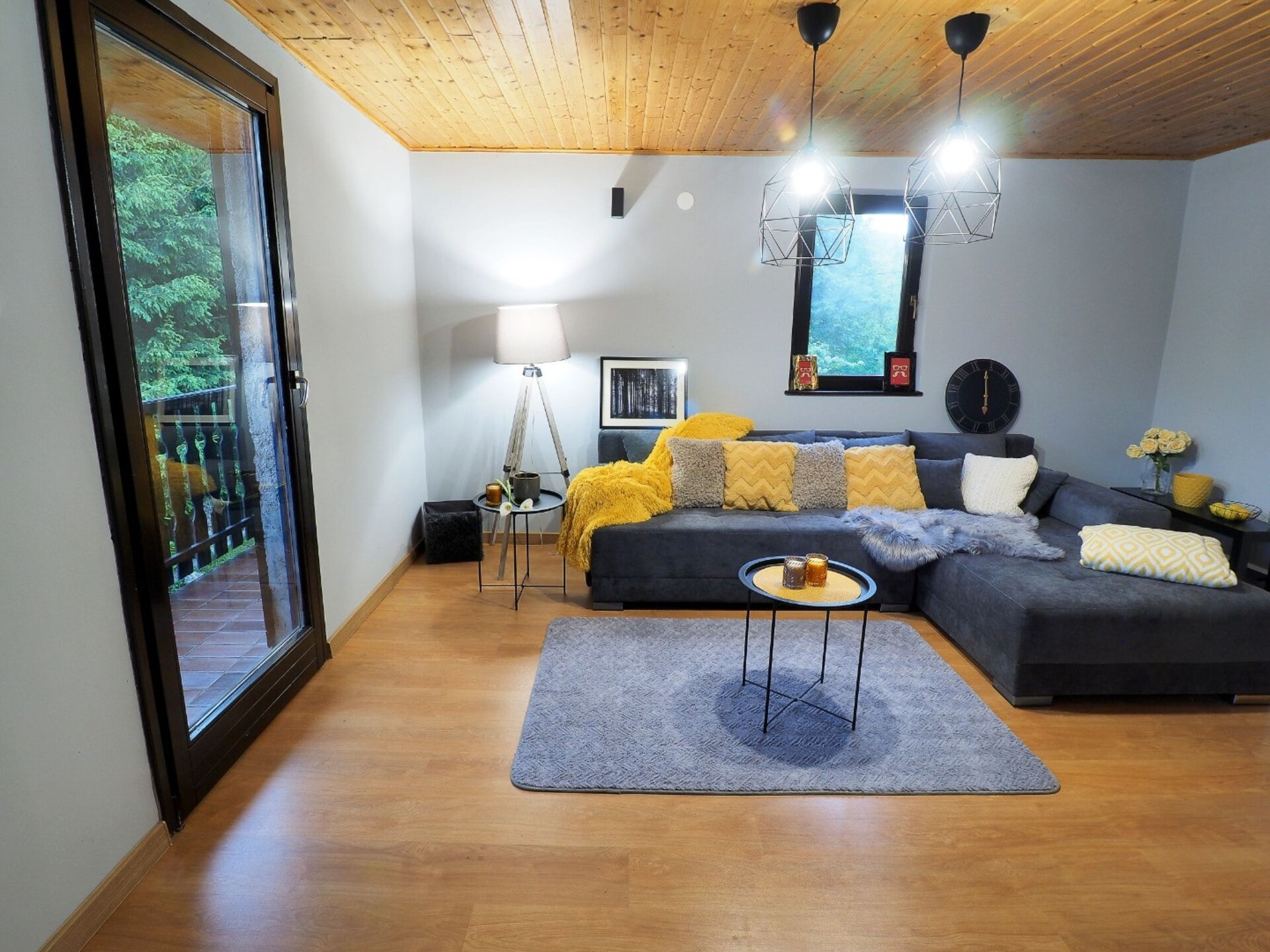 Apartments & Rooms Latin - Two Bedroom Apartment with Balcony and Garden View - foto 3