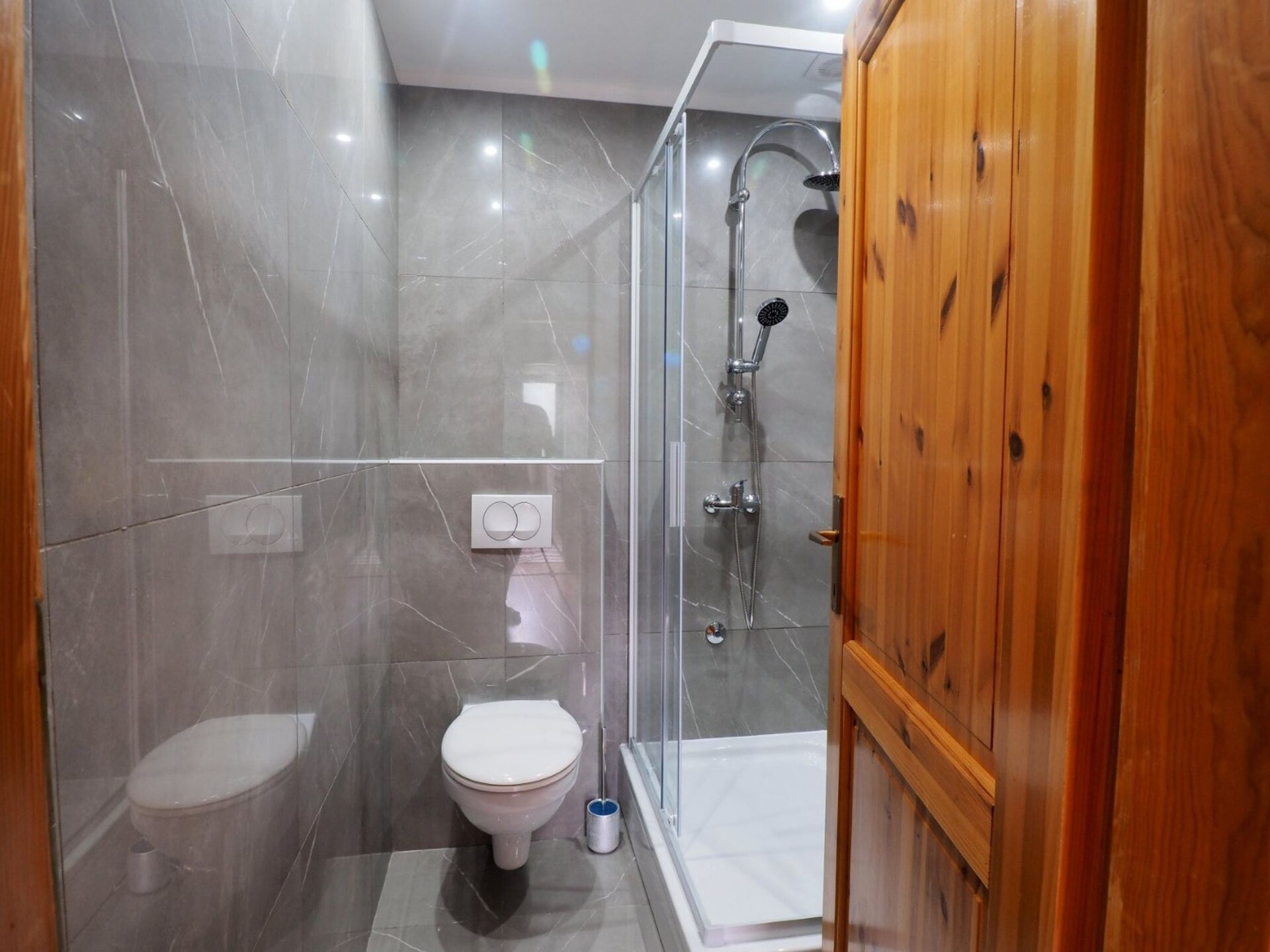 Apartments & Rooms Latin - Two Bedroom Apartment with Balcony and Garden View - foto 17