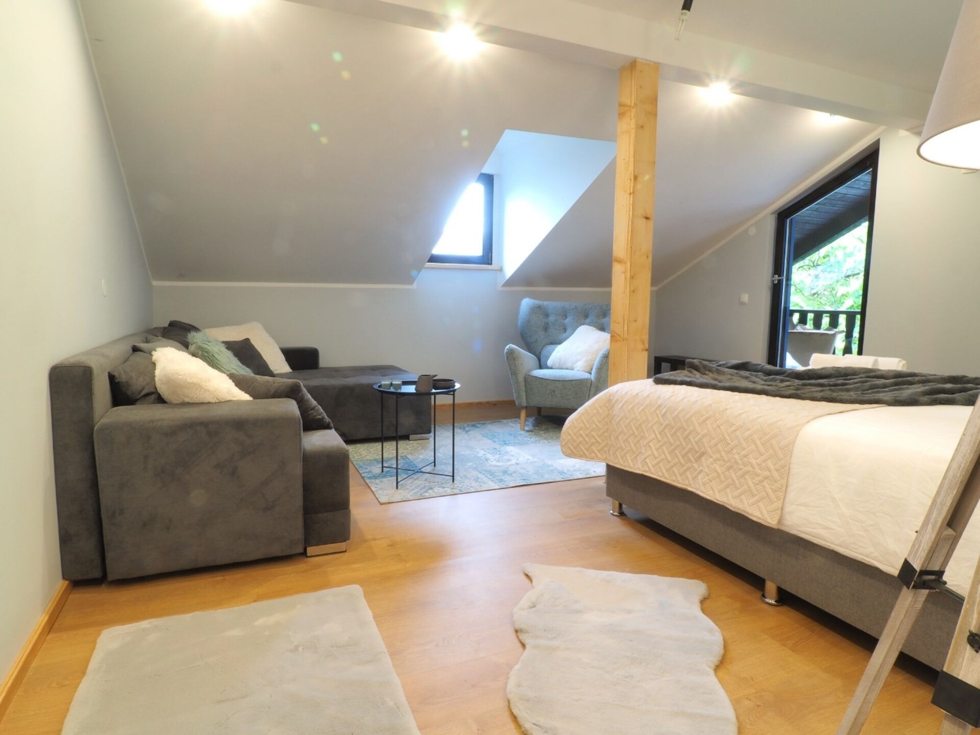 Apartments & Rooms Latin - Quadruple Room - foto 4