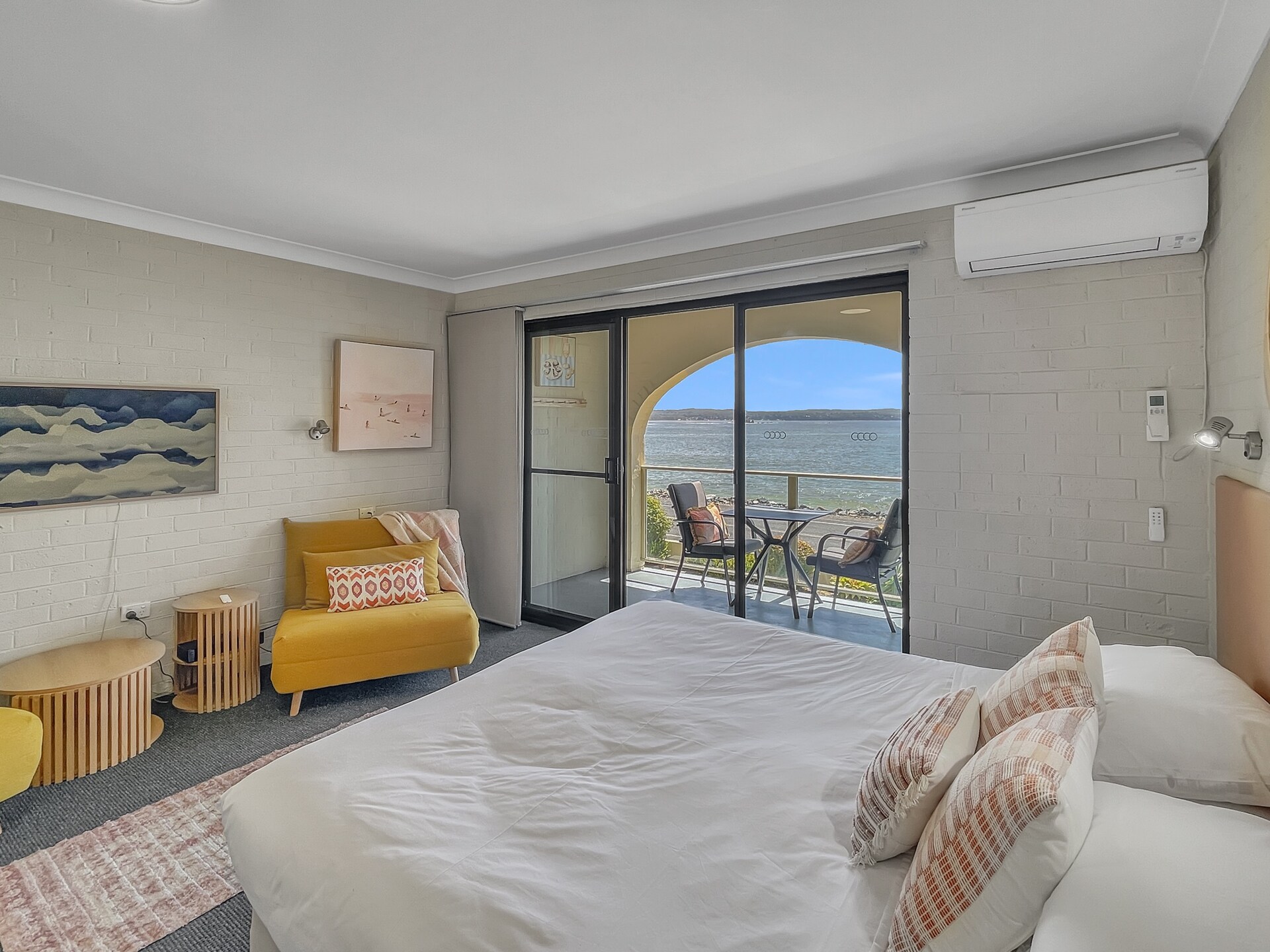 Licht appartement aan Casey's Beach in Batehaven - foto 11