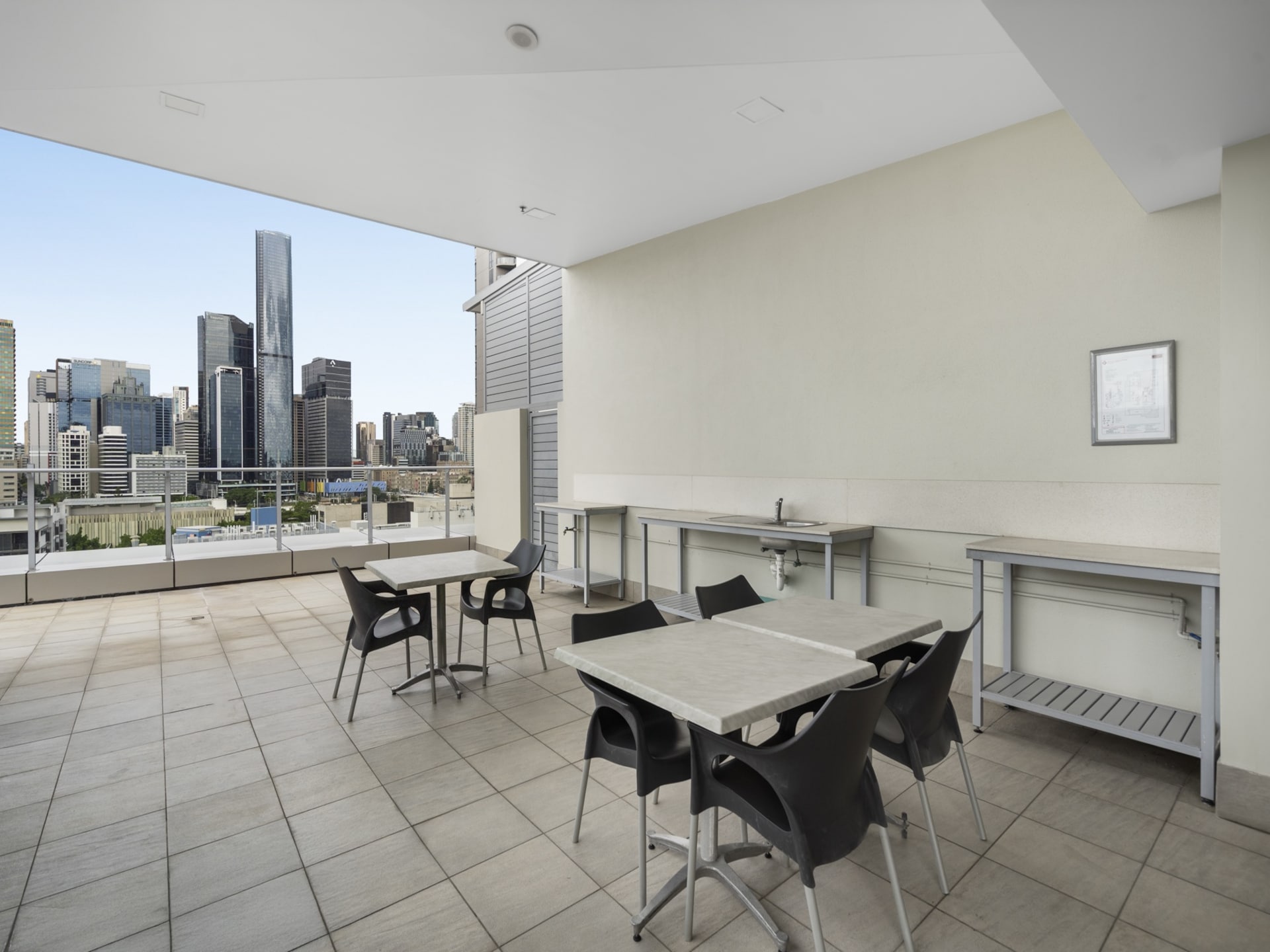 Modern appartement met 2 slaapkamers en dakterraszwembad in South Brisbane - foto 12