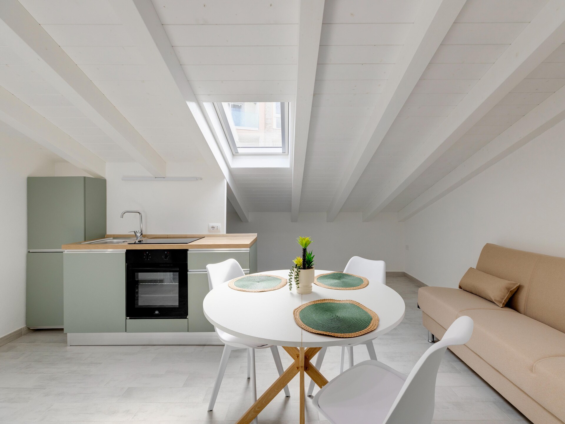 Zonnige zolderstudio in Castelsardo, vlakbij zee en historisch centrum - foto 15