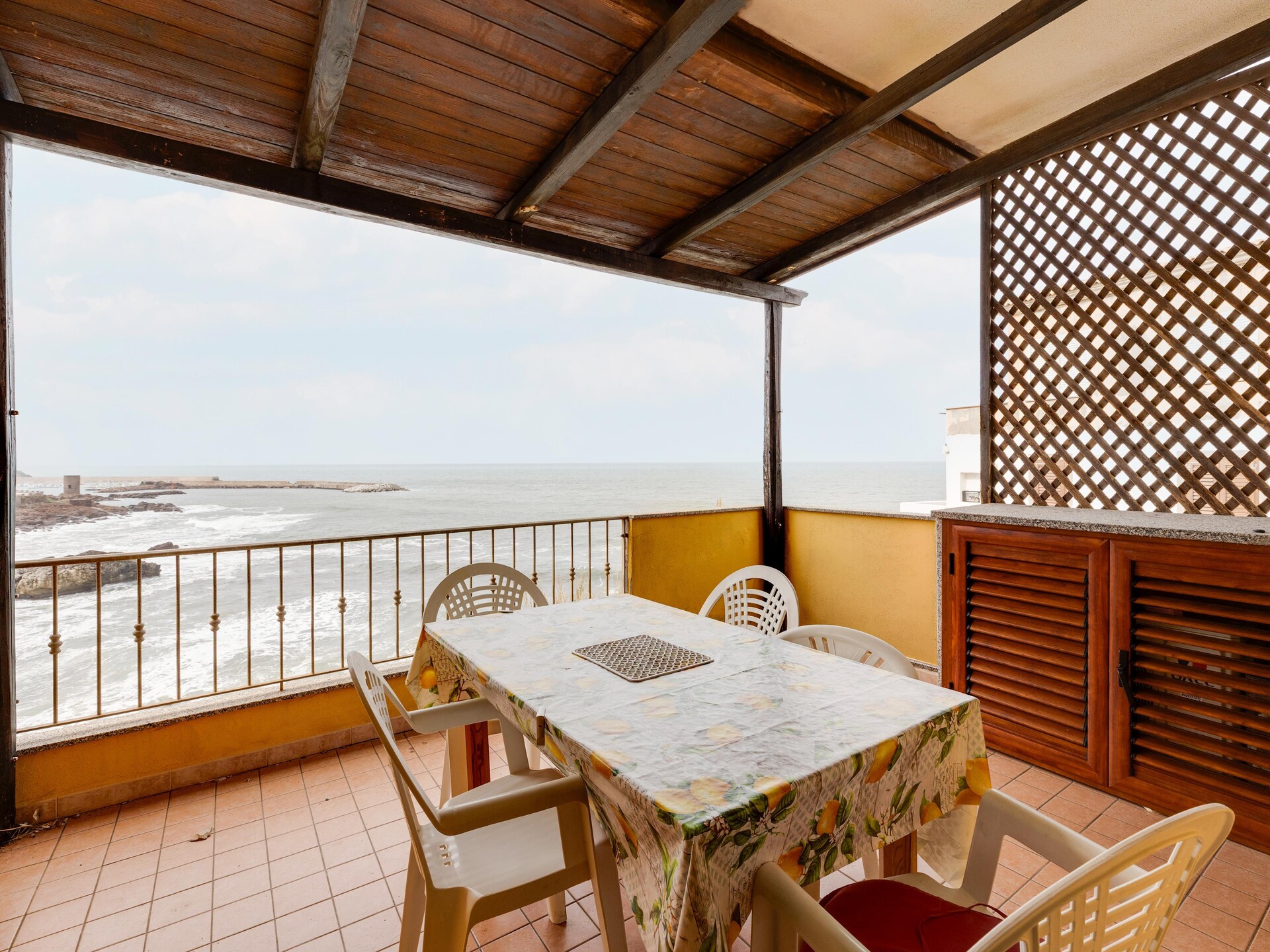 Appartement met zeezicht in Castelsardo, 150m van Marina Beach - foto 2