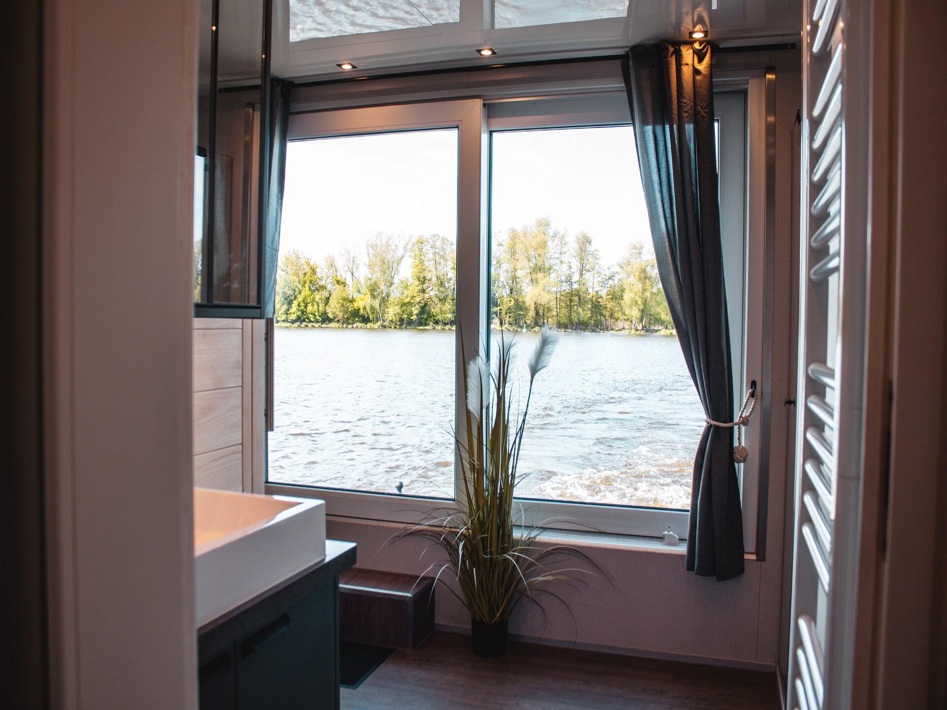 Woonboot Wannsee: 6-persoons vakantiehuis direct aan het meer in Berlijn - foto 13