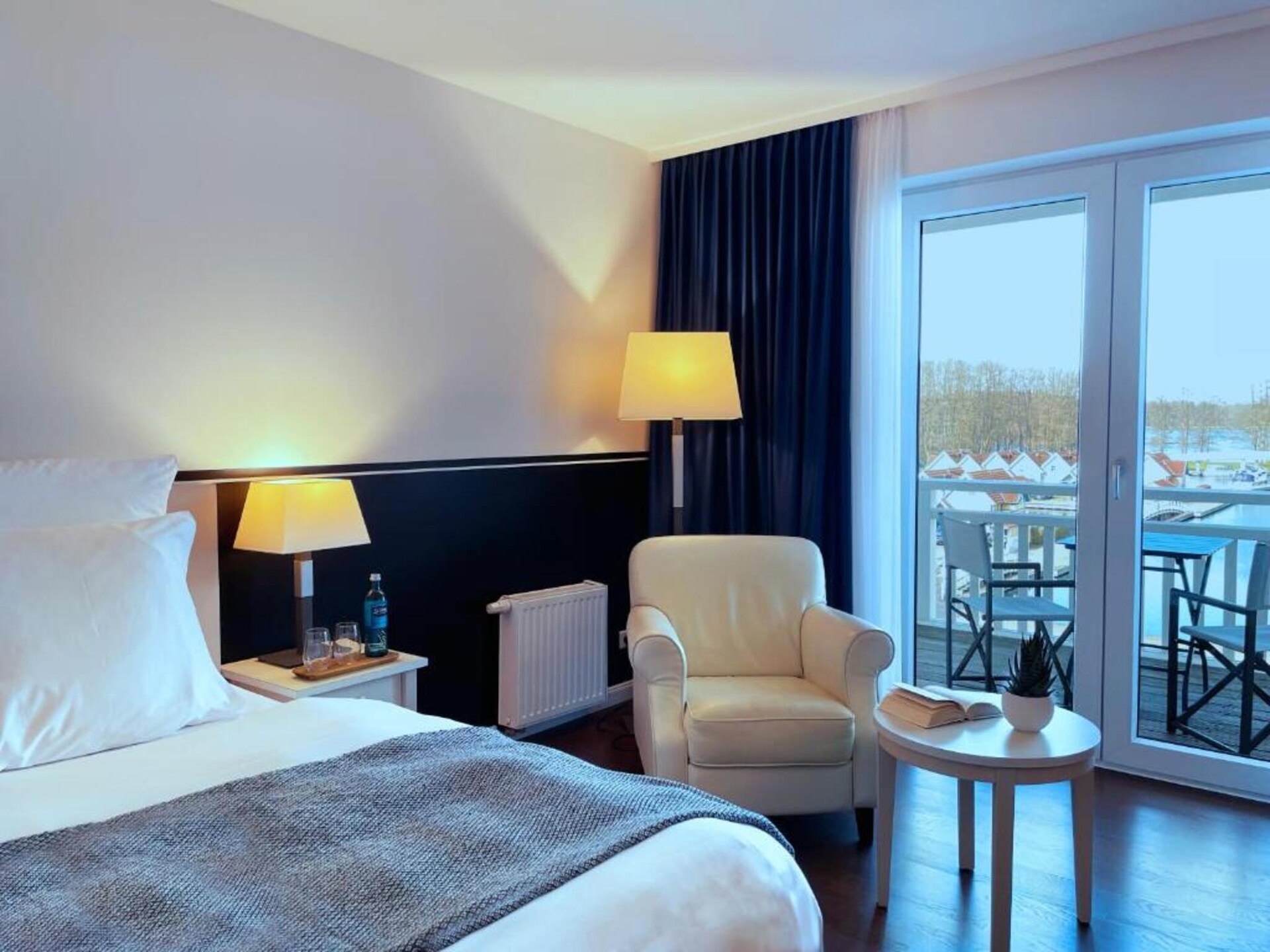 Luxe appartement met meerzicht en balkon in Rheinsberg - foto 11
