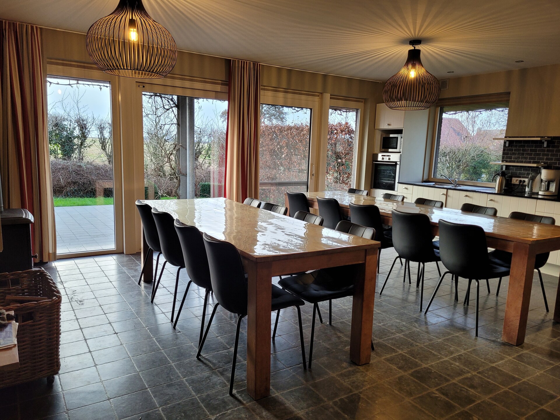 24-persoons hoeve Bloesemhof tussen boomgaarden in Gijverinkhove - foto 8