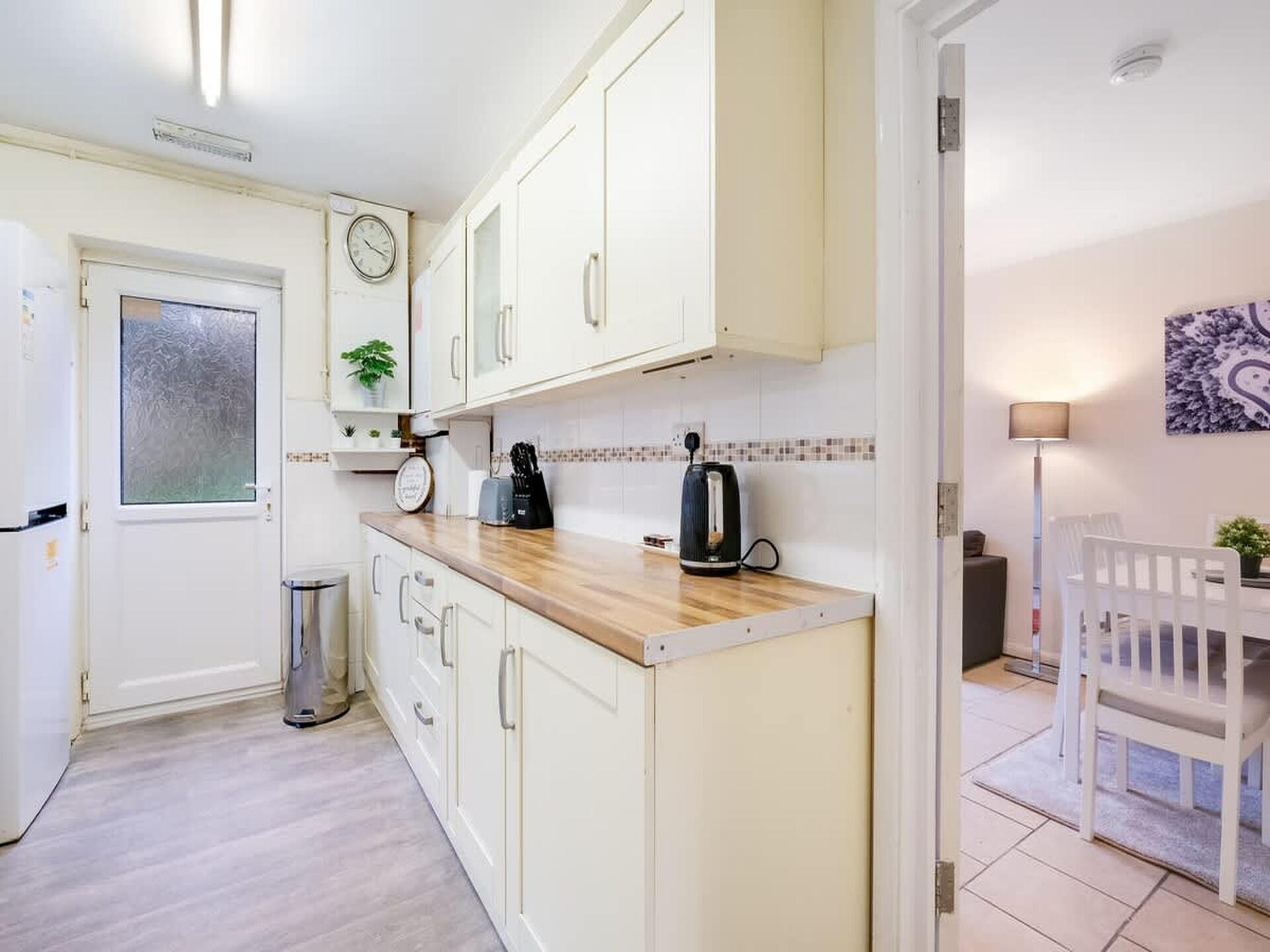 Ruim 4-slaapkamerappartement voor 8 personen in High Wycombe met tuin - foto 12