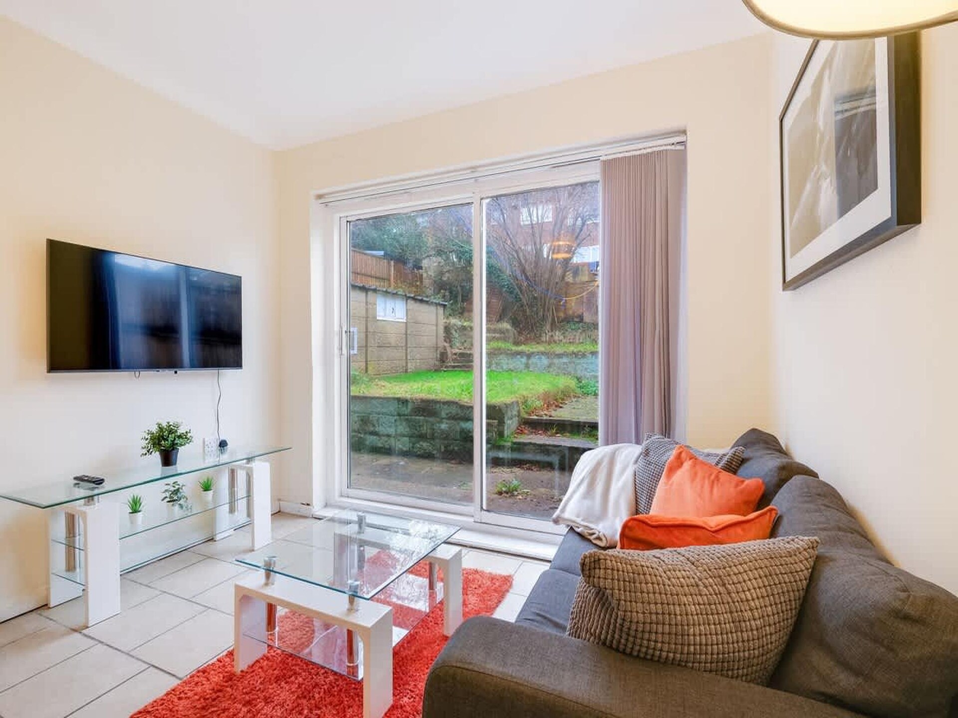 Ruim 4-slaapkamerappartement voor 8 personen in High Wycombe met tuin - foto 9