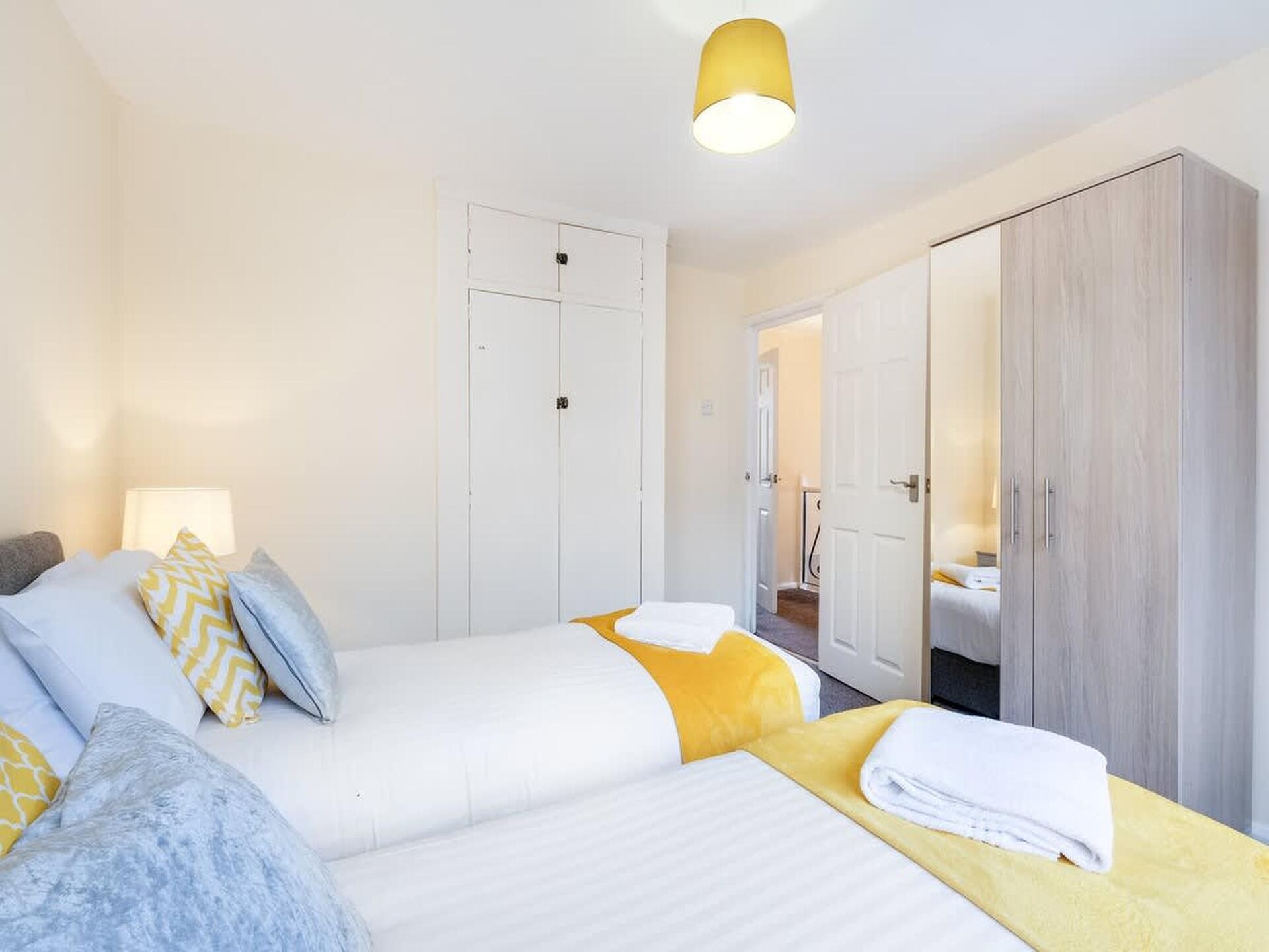 Ruim 4-slaapkamerappartement voor 8 personen in High Wycombe met tuin - foto 28