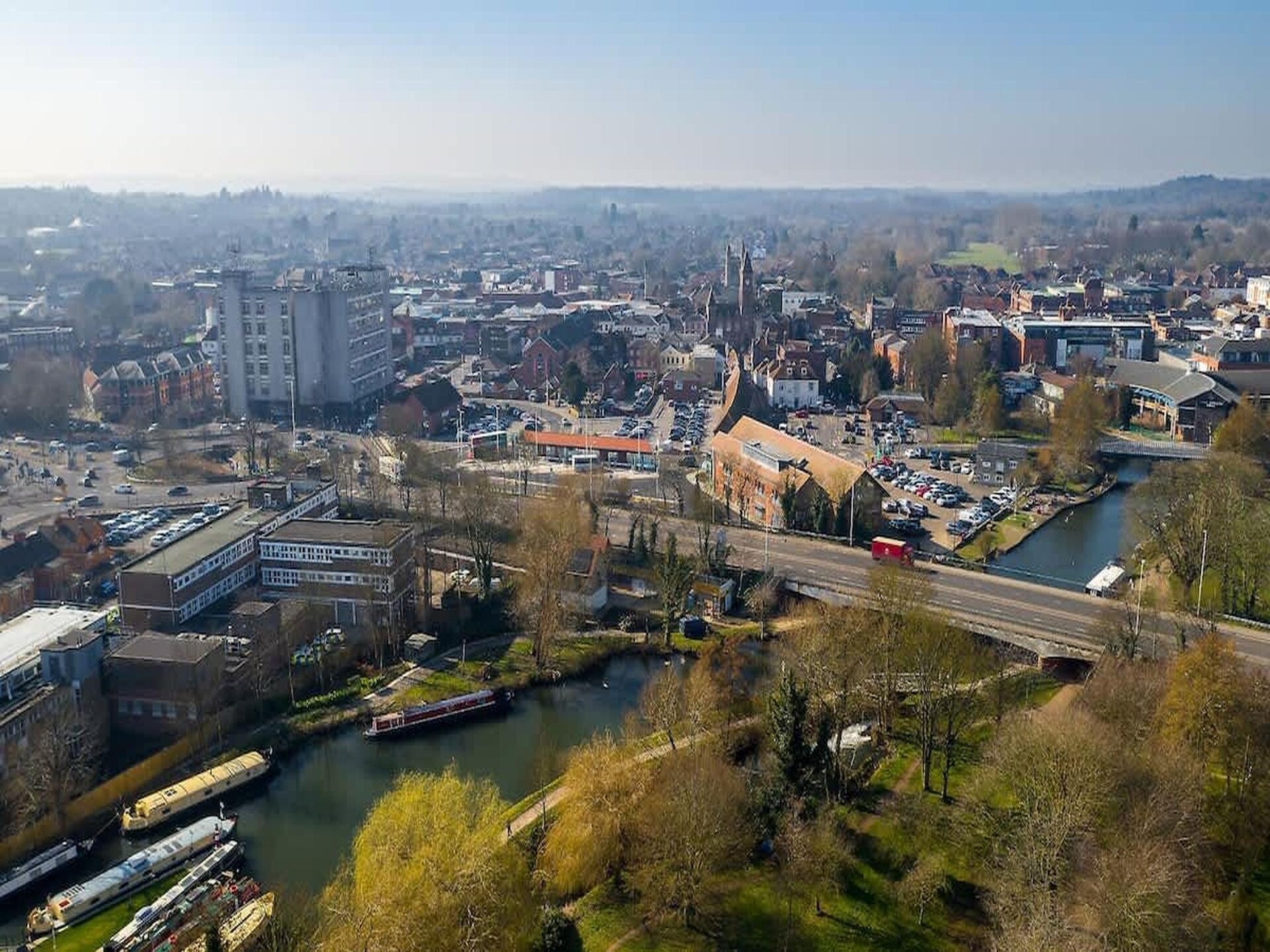 Ruim appartement in Newbury, vlakbij het kanaal en de renbaan - foto 32