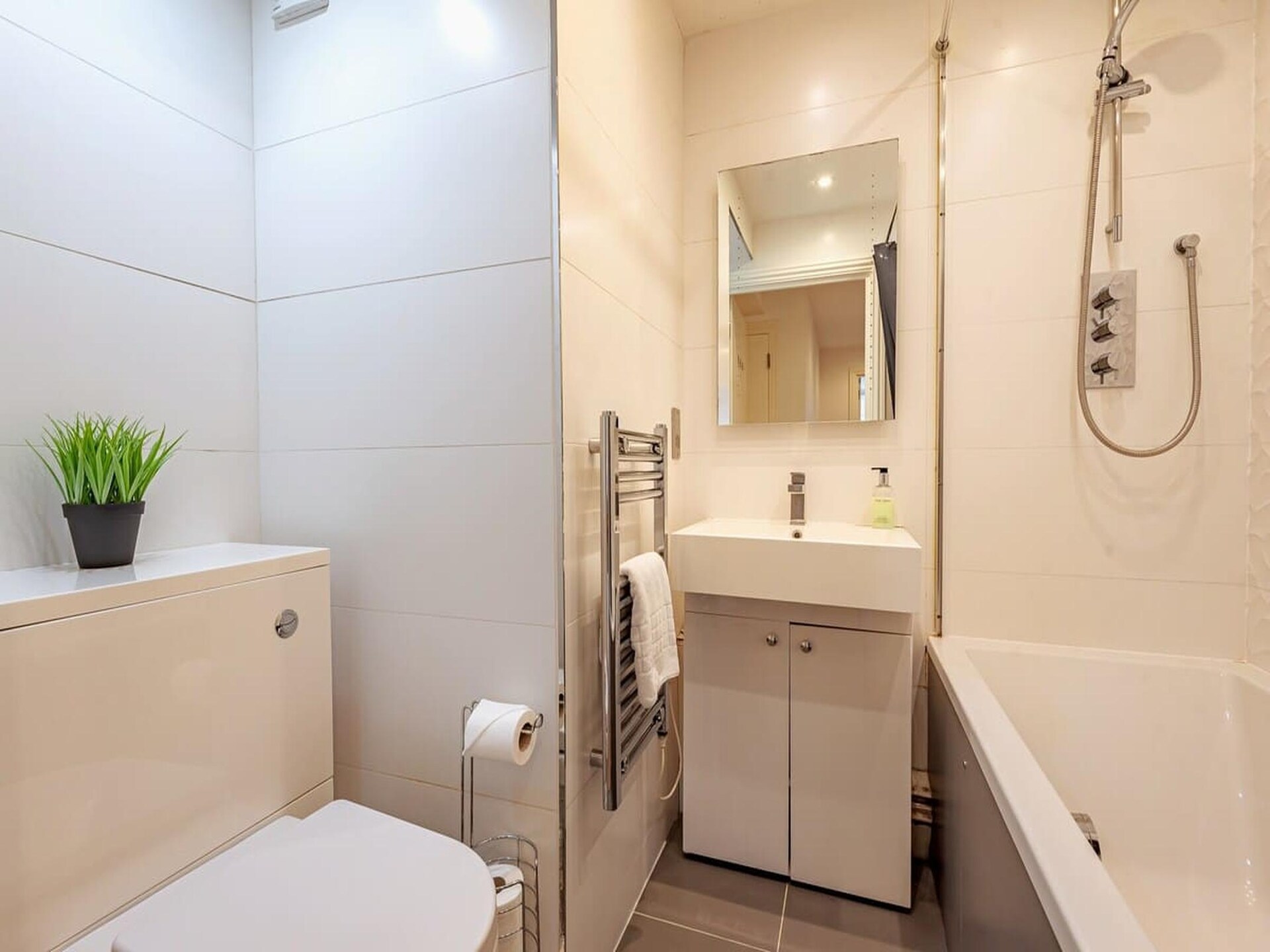 Ruim appartement in Newbury, vlakbij het kanaal en de renbaan - foto 19