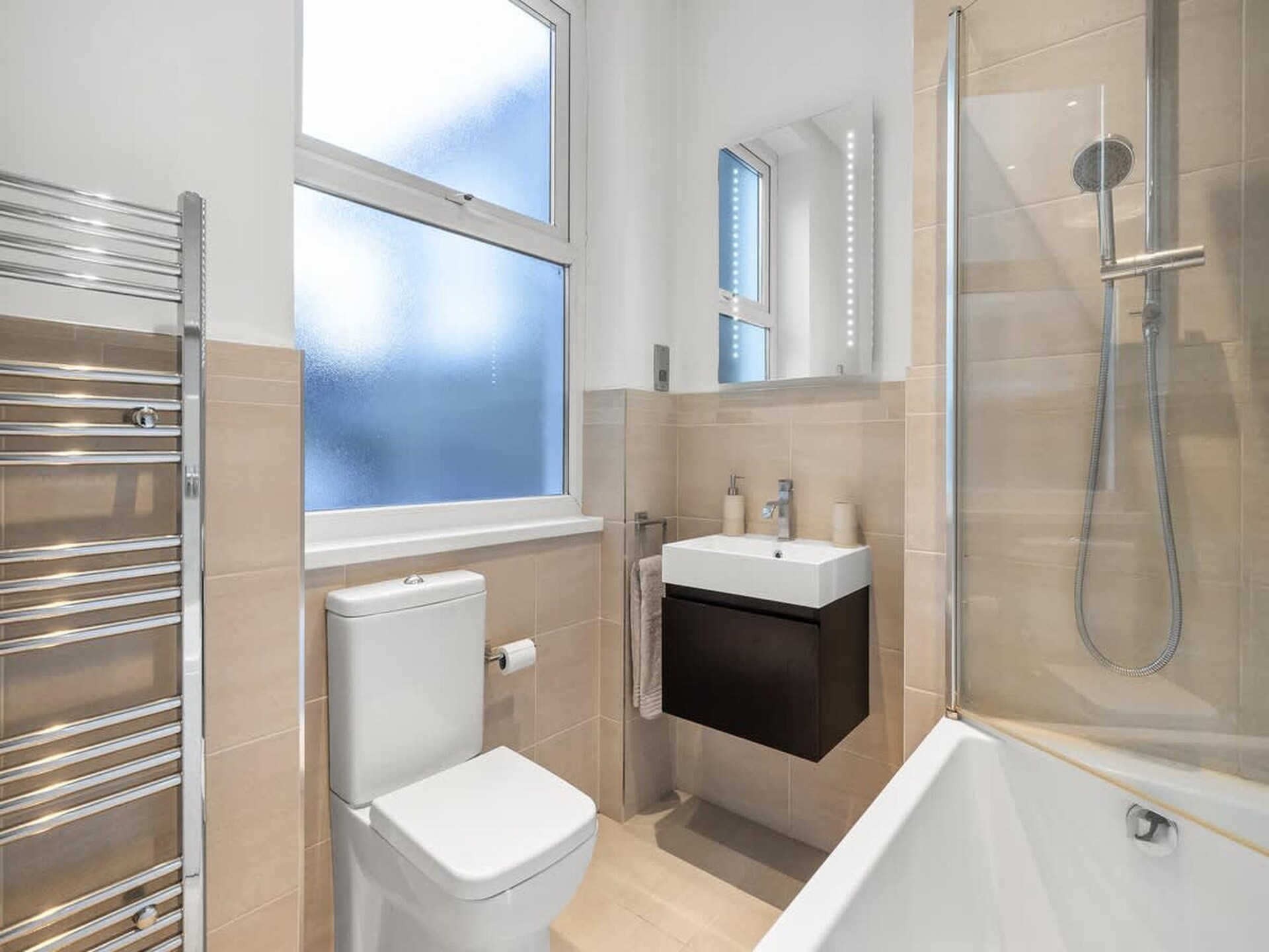 Modern appartement in Fulham voor 6 personen, dicht bij Chelsea en metro - foto 16