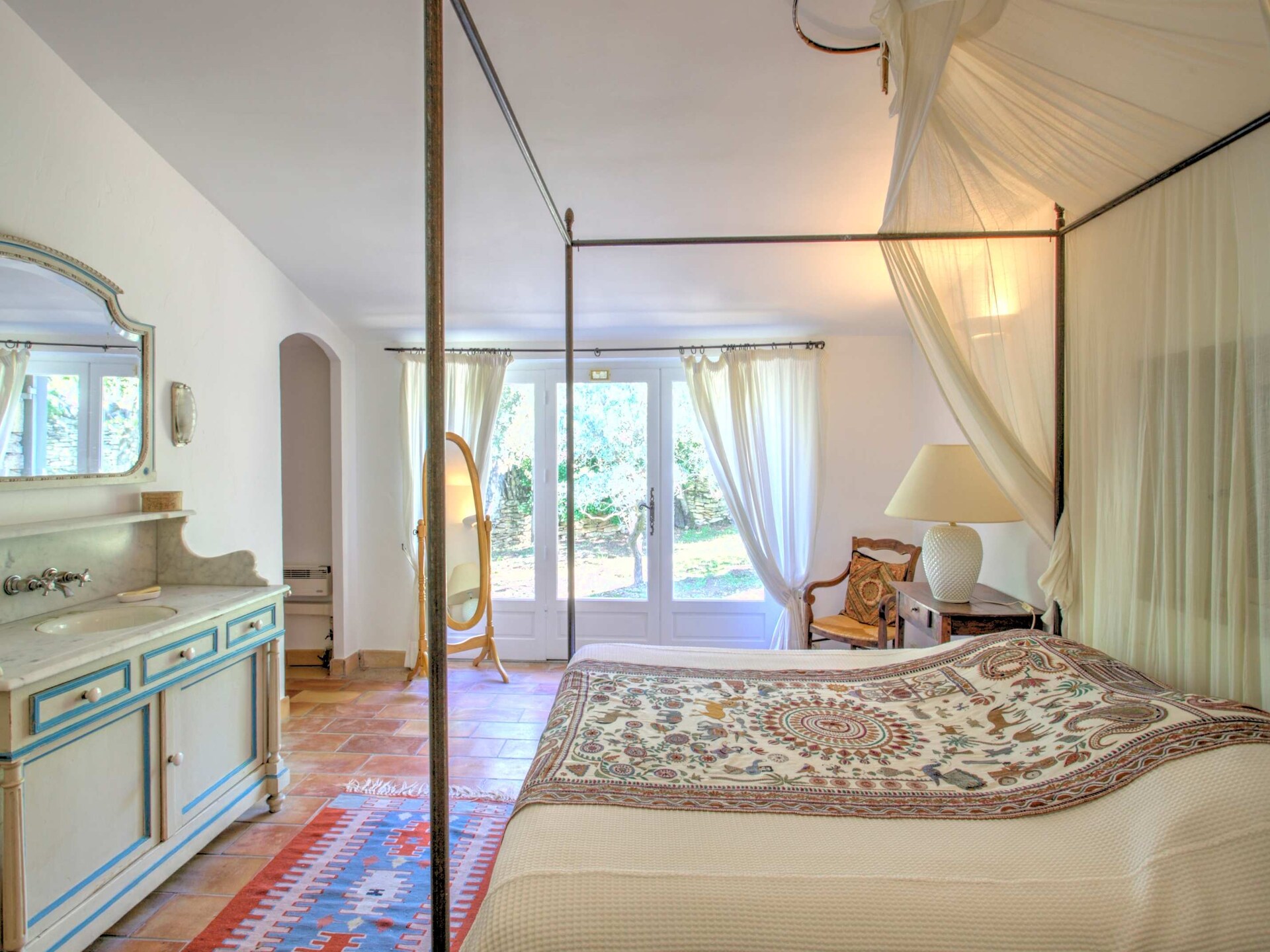 Authentieke stenen villa met privézwembad nabij Gordes - foto 18