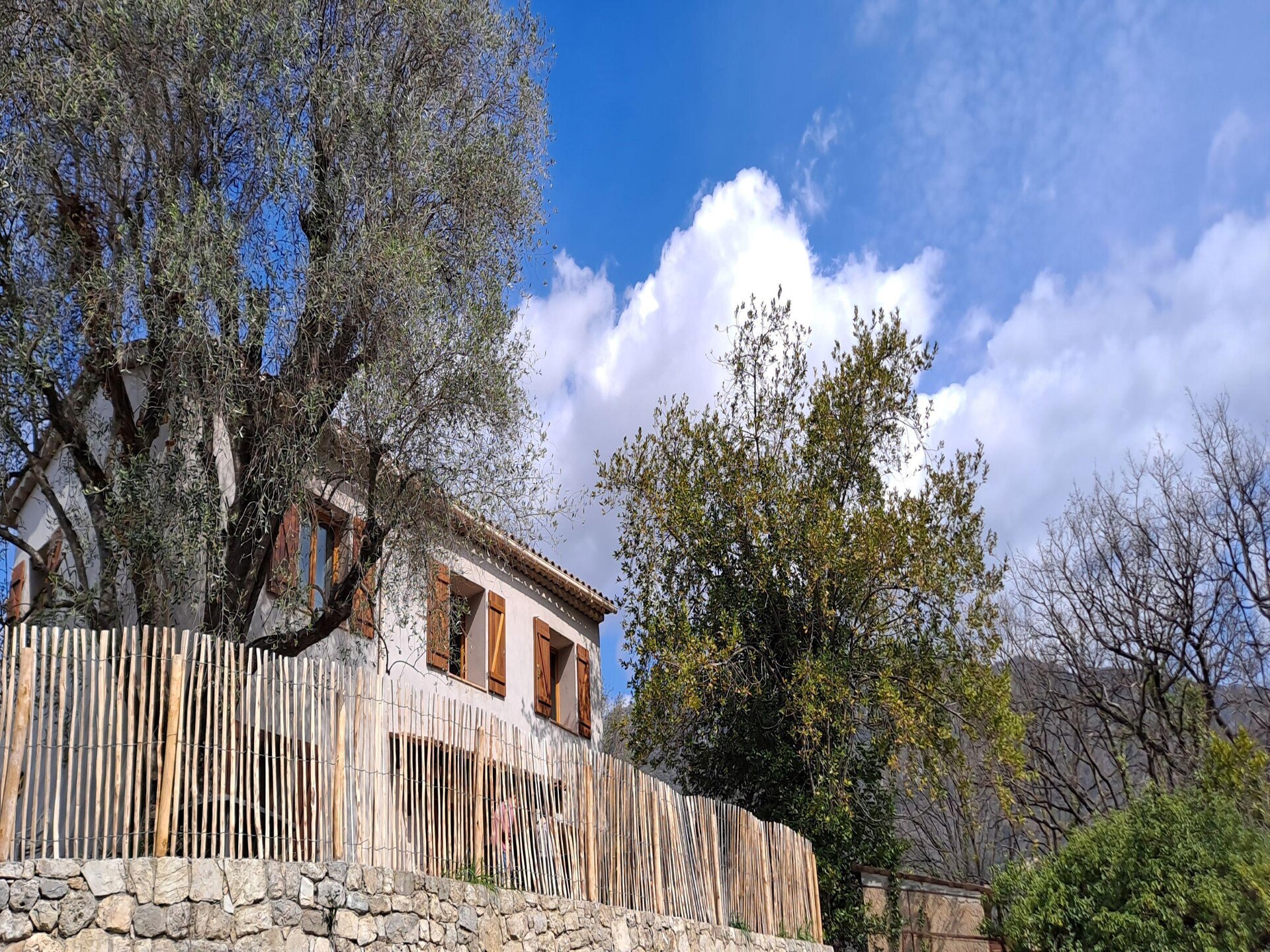 Vrijstaande villa met privétuin op 17 km van de Côte d'Azur - foto 1