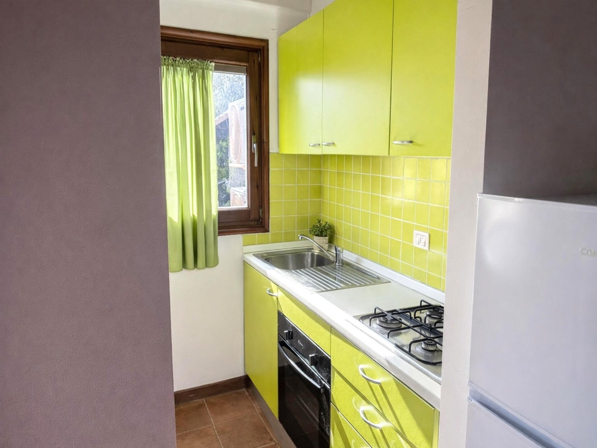 Licht appartement Il Mirto in Stintino met balkon - foto 9