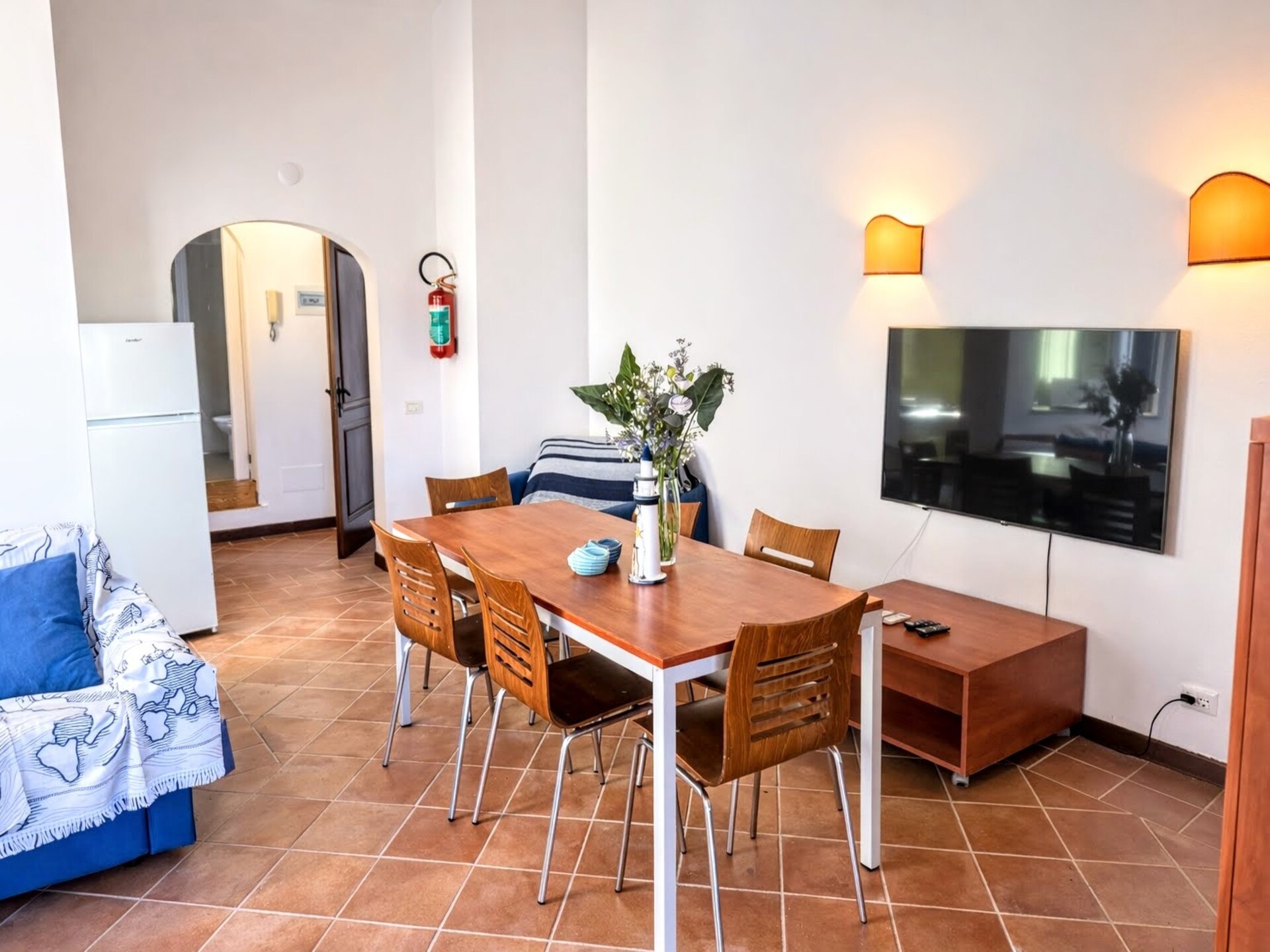 Licht appartement Il Mirto in Stintino met balkon - foto 2