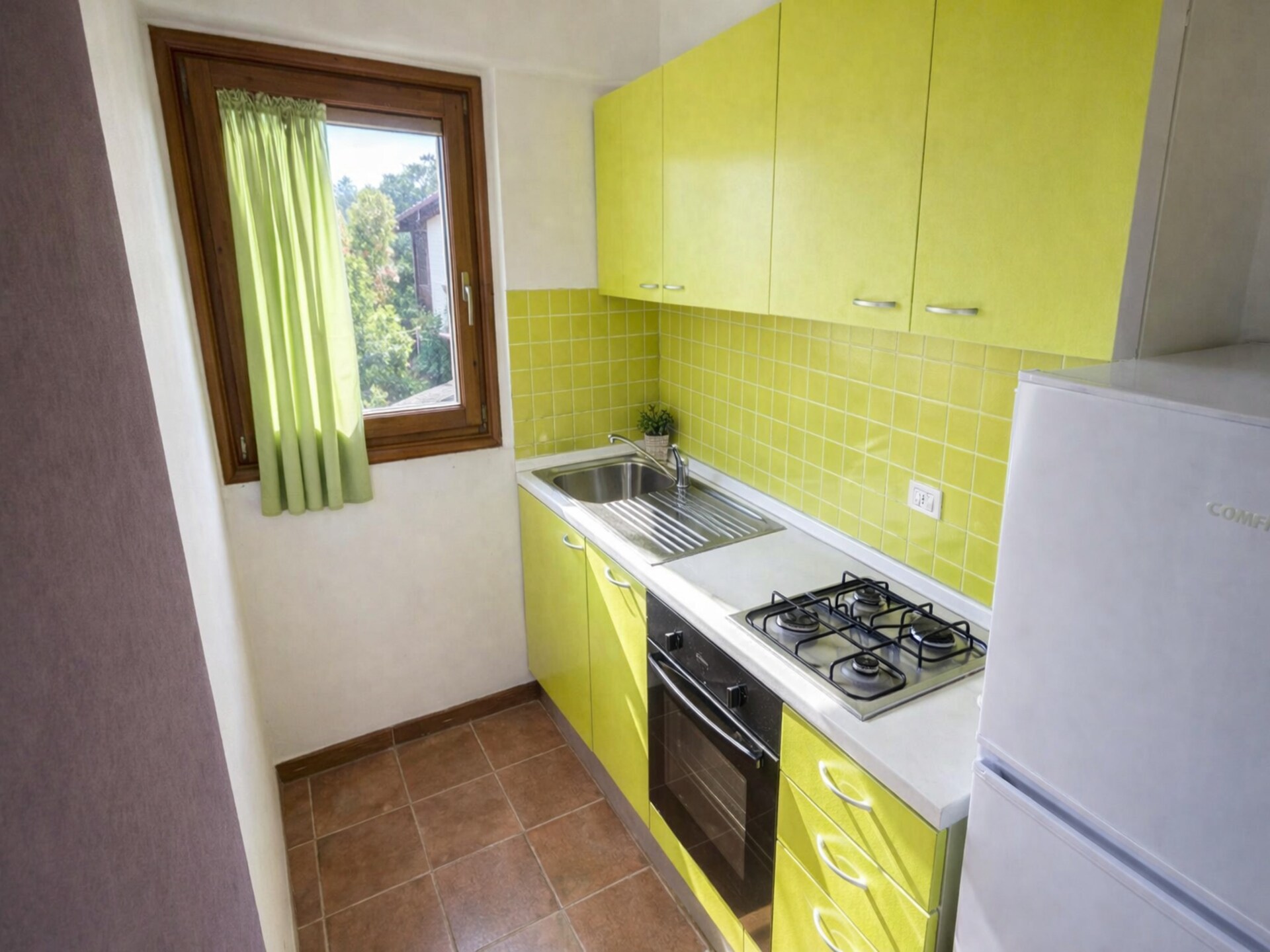 Licht appartement Il Mirto in Stintino met balkon - foto 3