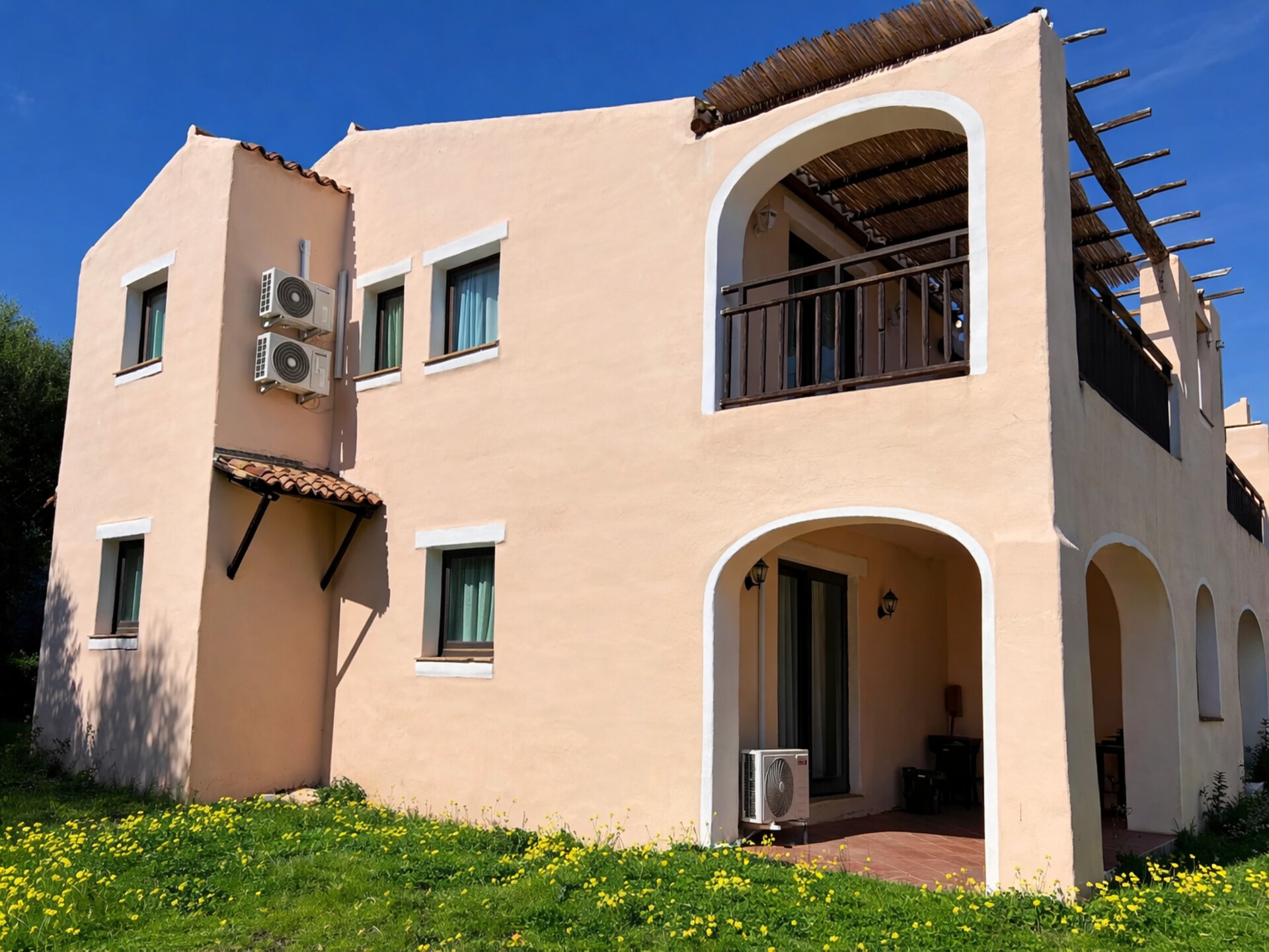 Licht appartement Il Mirto in Stintino met balkon - foto 7