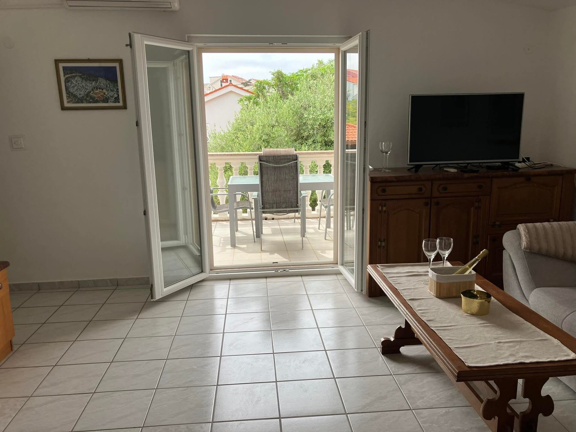 Op 500m van het strand: Ruim appartement in Povljana voor 6 personen - foto 7