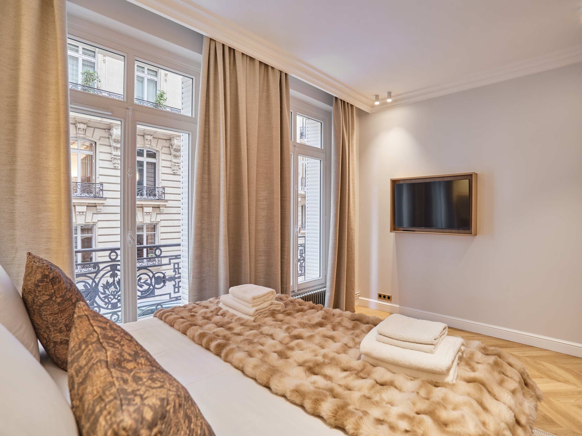 Luxe appartement vlakbij Arc de Triomphe en Champs-Élysées - foto 13