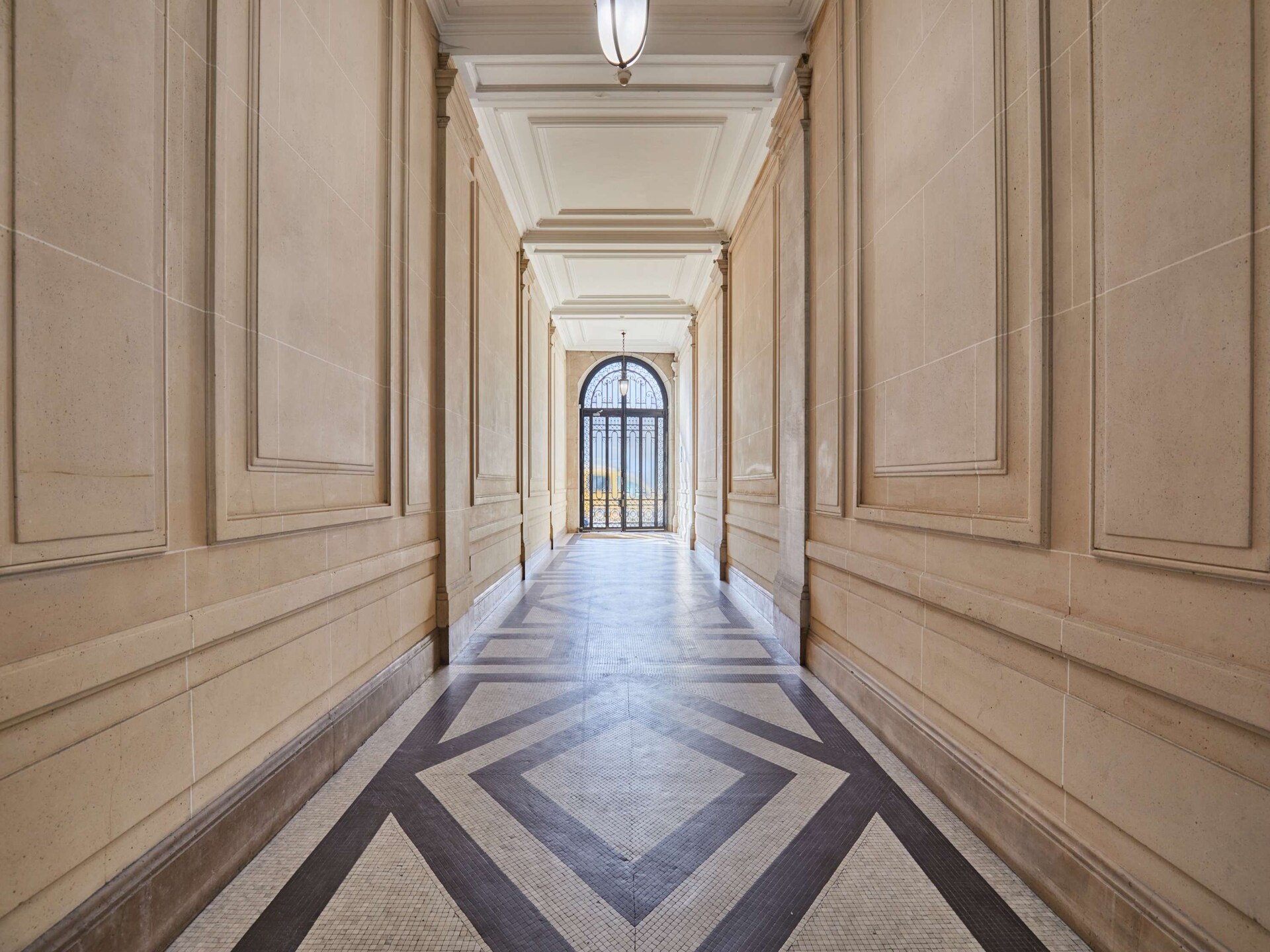 Luxe appartement vlakbij Arc de Triomphe en Champs-Élysées - foto 18