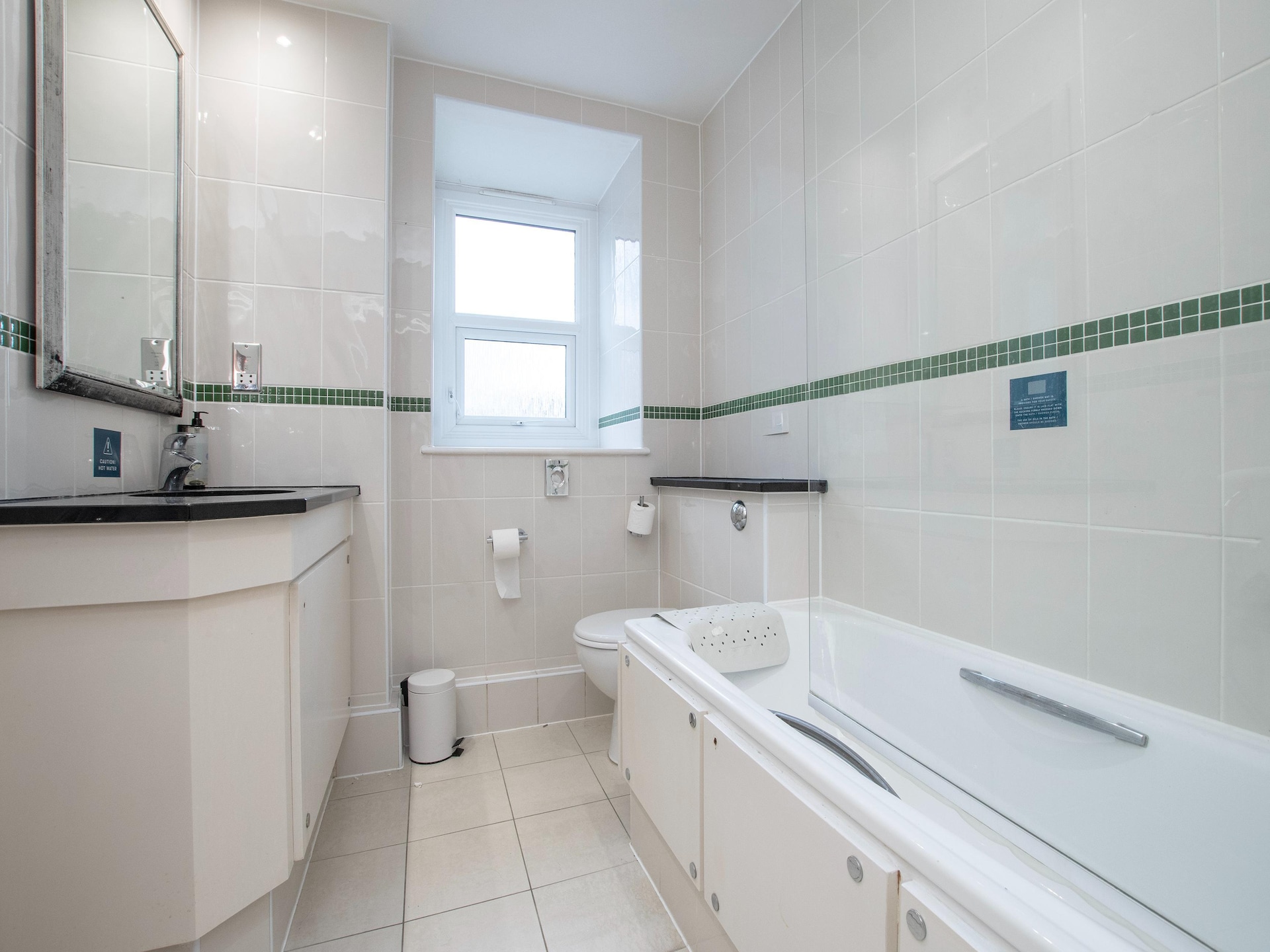 Knusse Classic Double Room bij de East Cliff van Bournemouth - foto 27