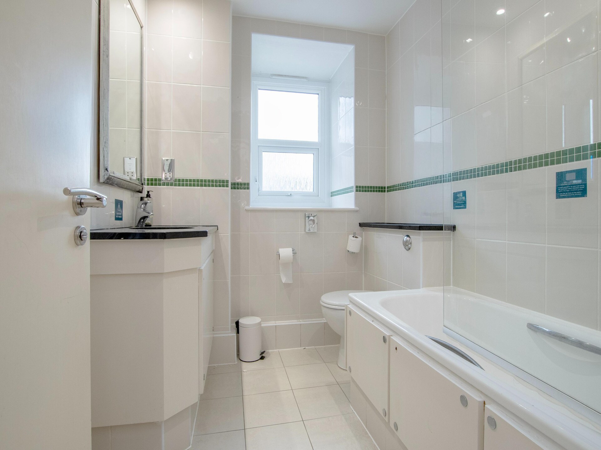 Knusse Classic Double Room bij de East Cliff van Bournemouth - foto 28