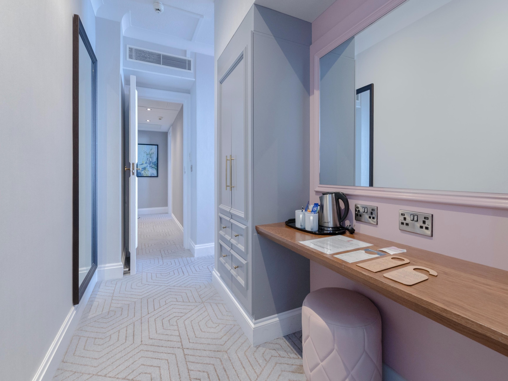 Op 800 m van het strand: Deluxe Double Suite in Bournemouth - foto 21