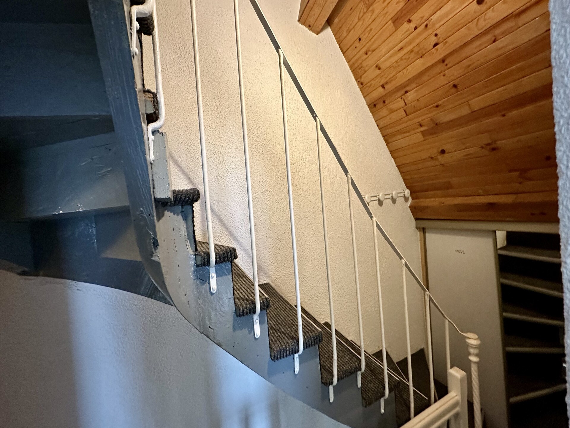 Ruim 5-persoons appartement in het hart van Mont-Dore met balkon - foto 11