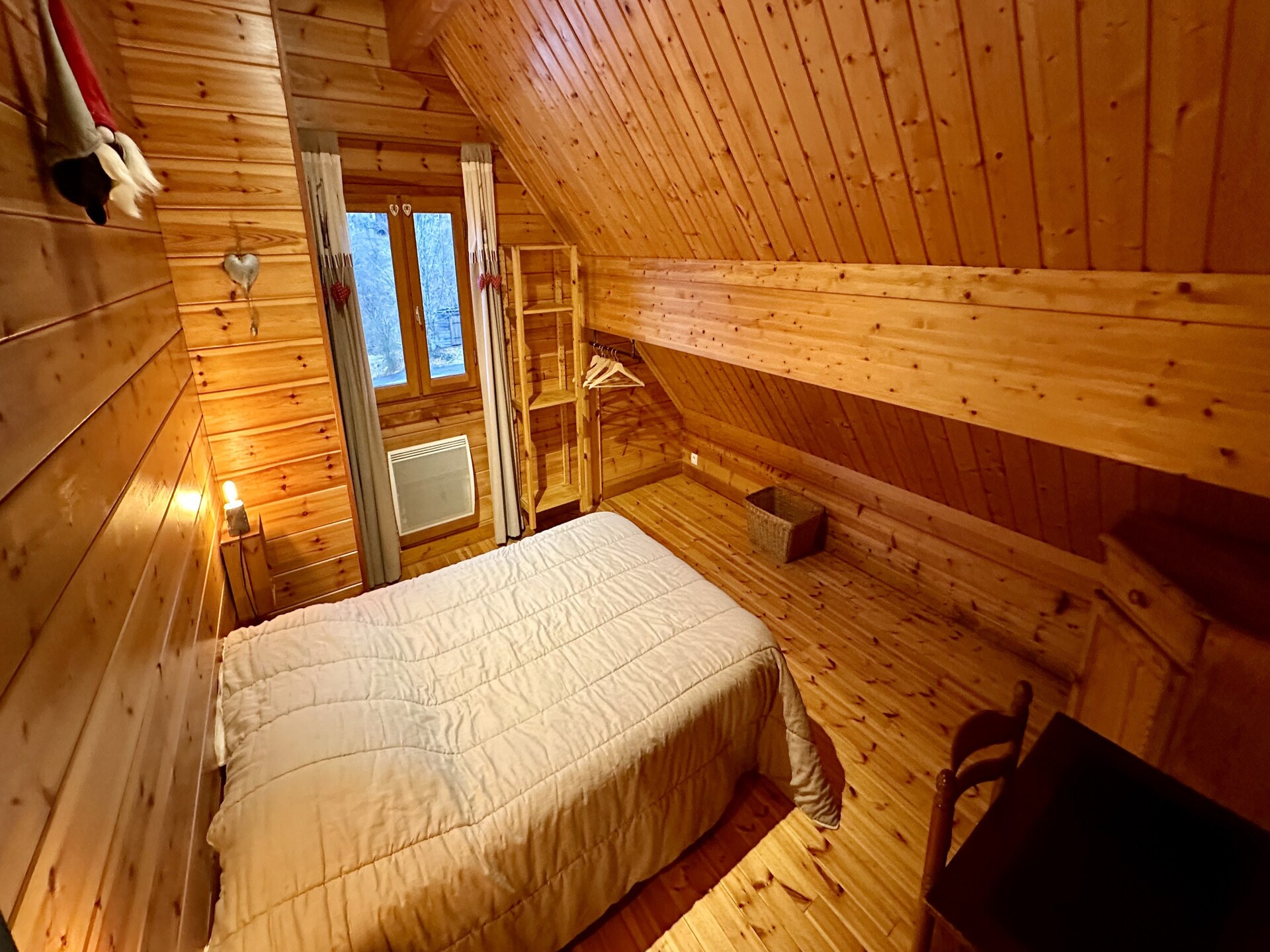 Stijlvol chalet aan de golfbaan met panoramisch uitzicht op het Sancy-massief - foto 14