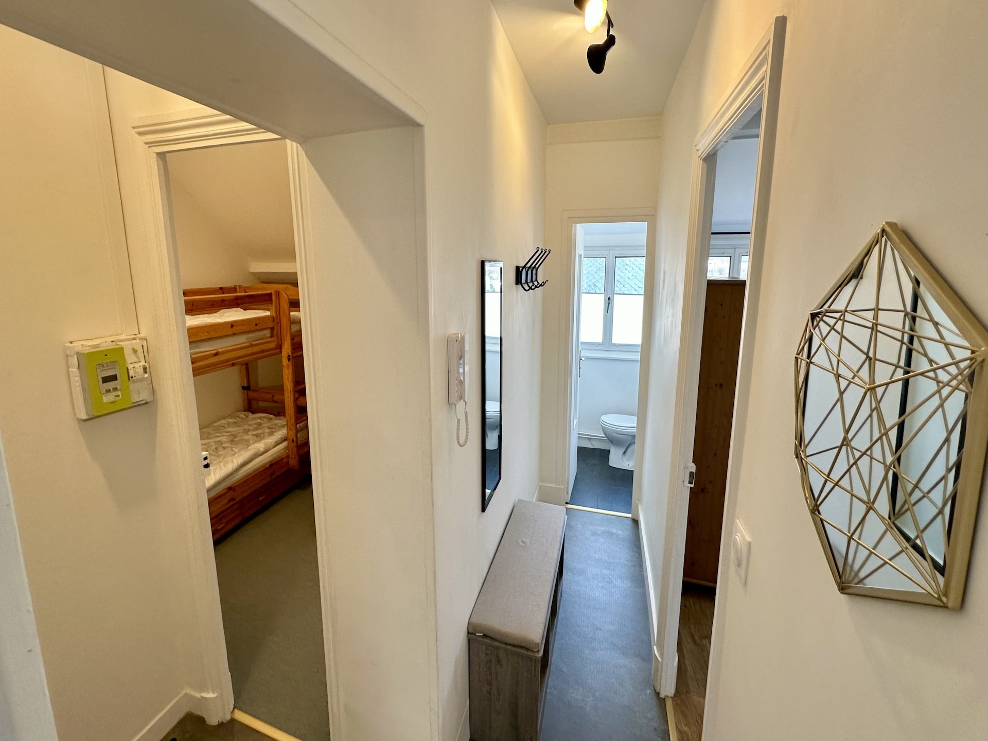 Op 550m van het centrum: Ruim appartement voor 6 personen in La Bourboule - foto 11