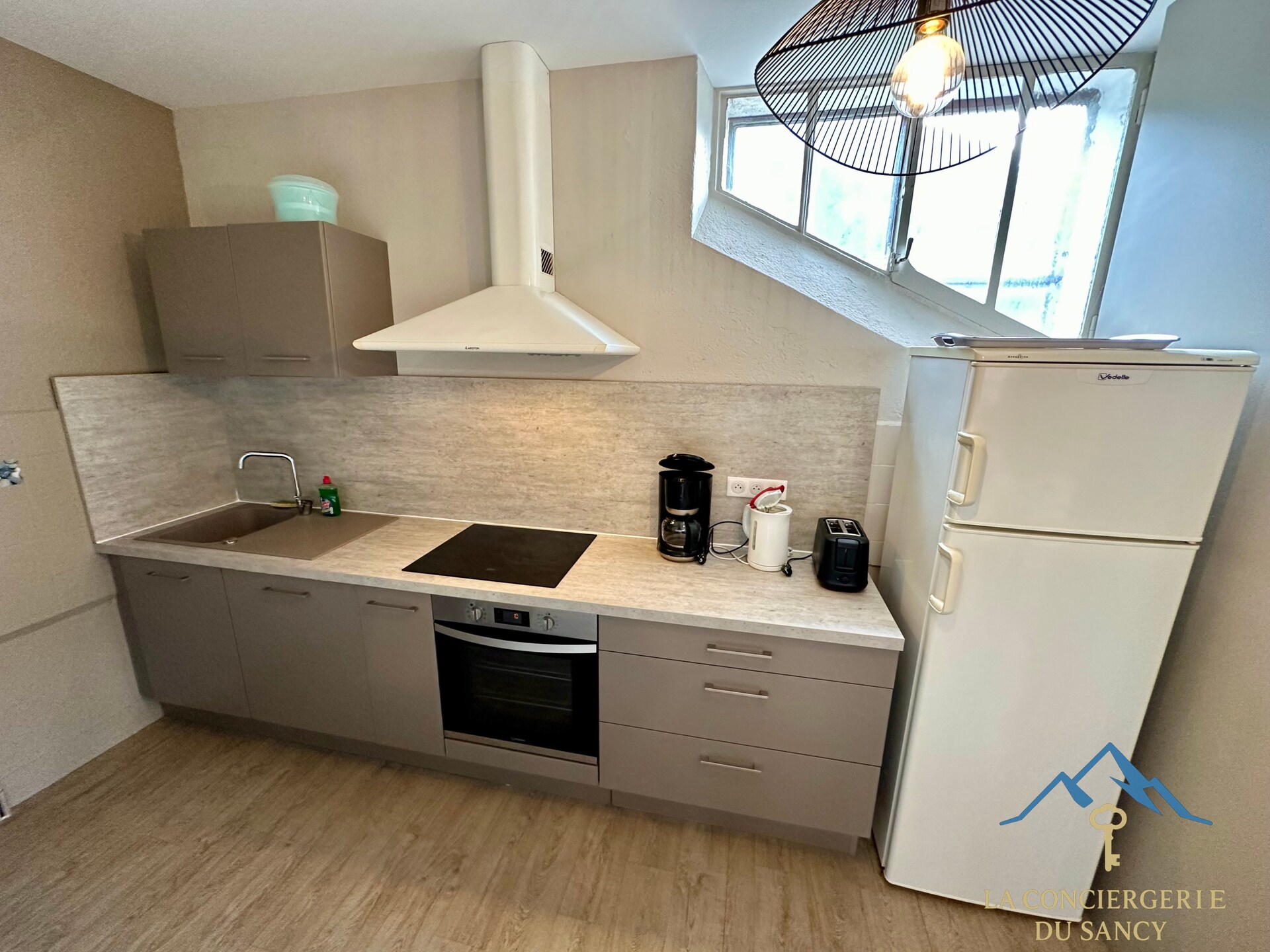 10-persoons vakantiehuis in het centrum van Mont-Dore · 84 m² - foto 4