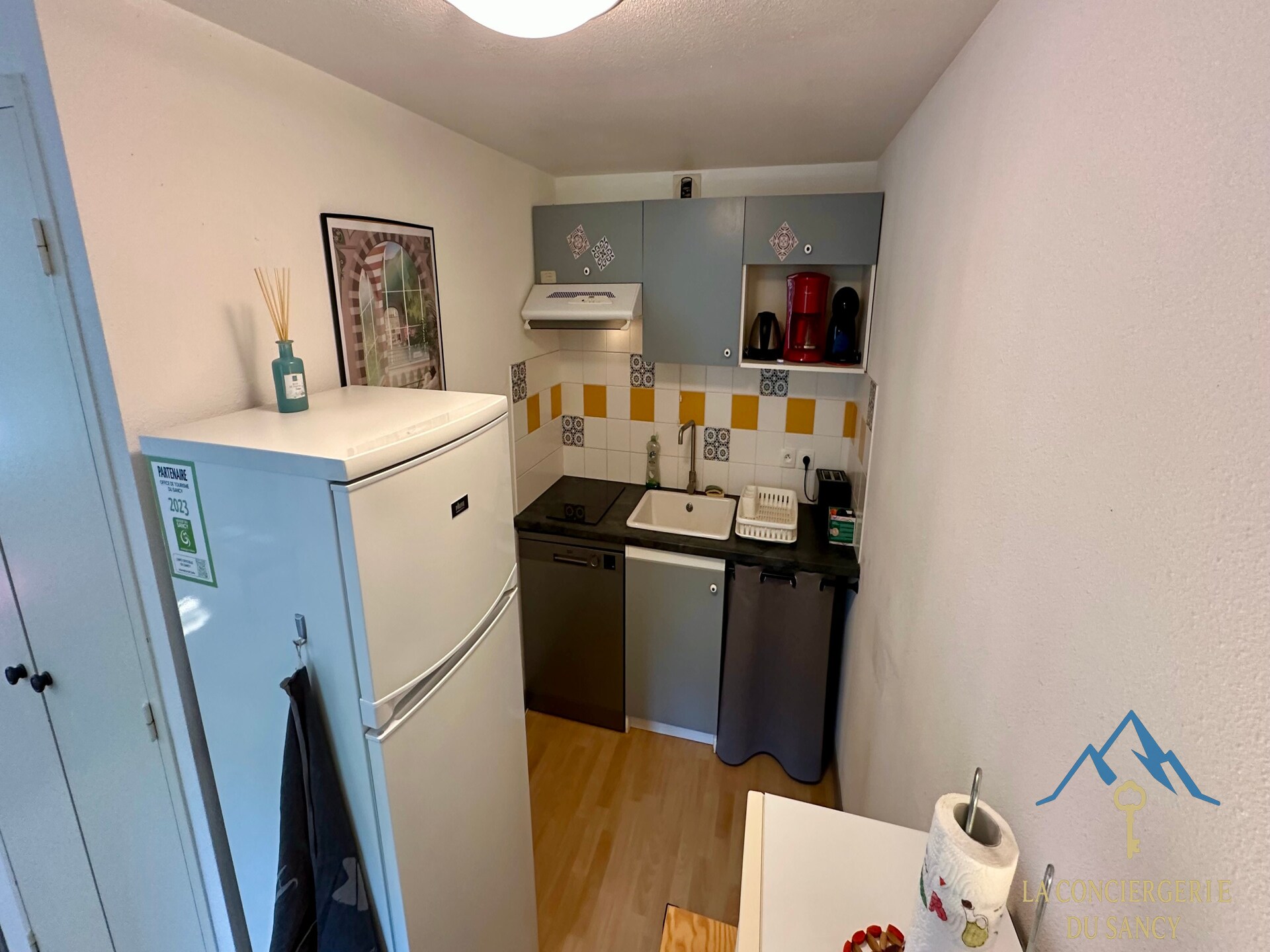 Licht appartement aan de Dordogne in La Bourboule, vlakbij het centrum - foto 11