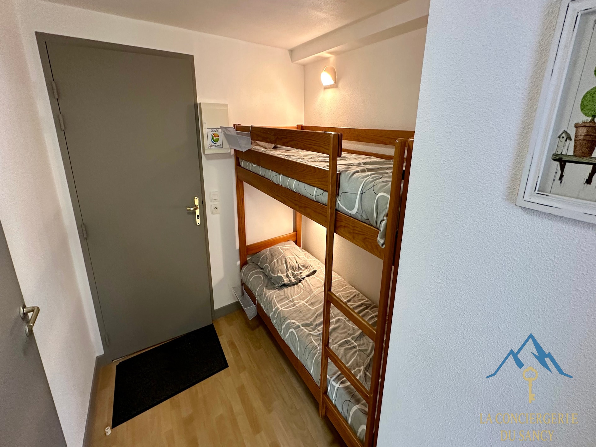 Licht appartement aan de Dordogne in La Bourboule, vlakbij het centrum - foto 18