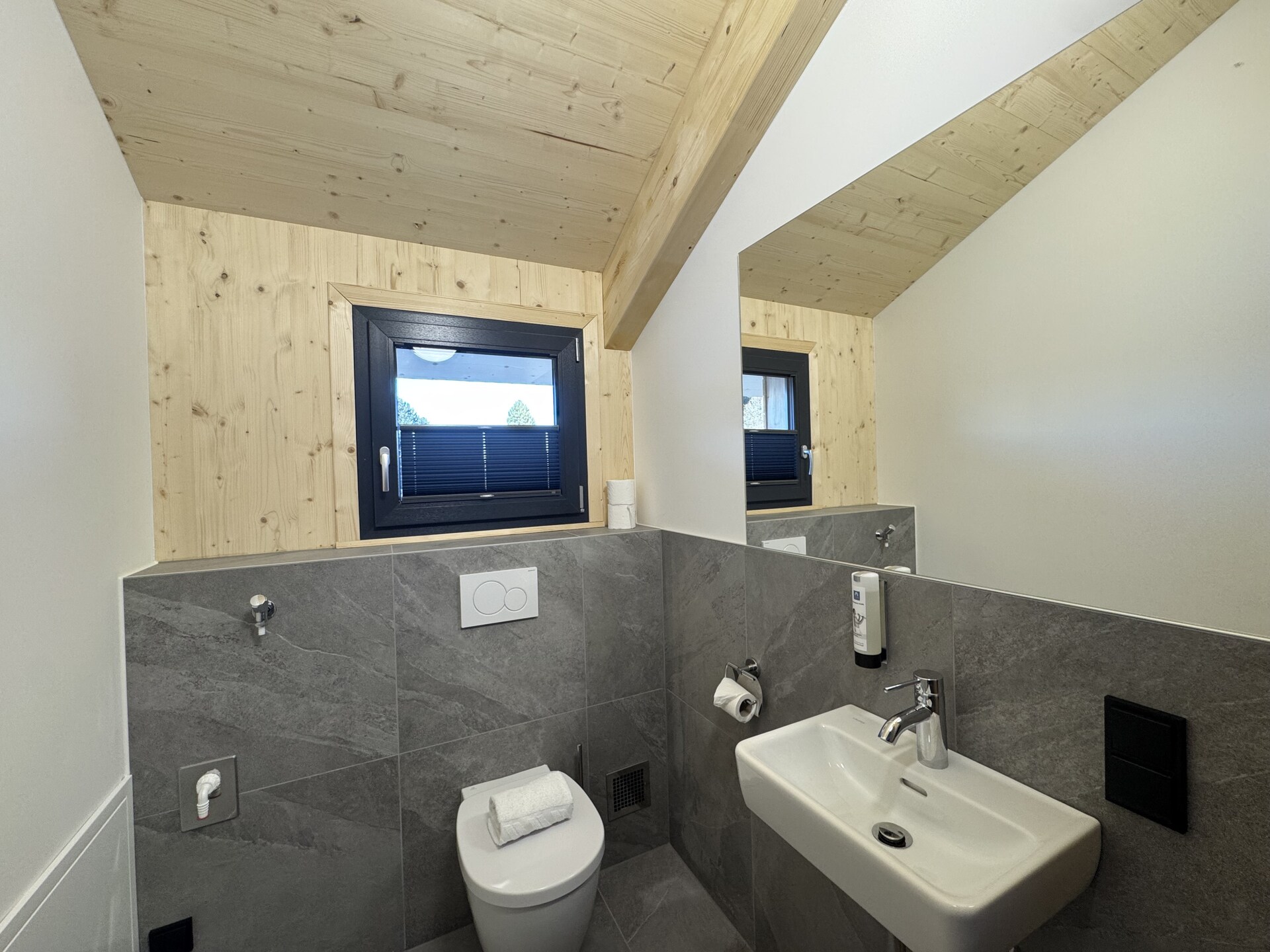 Ruim natuurchalet voor 8 met sauna en jacuzzi op de Turracher Höhe - foto 19