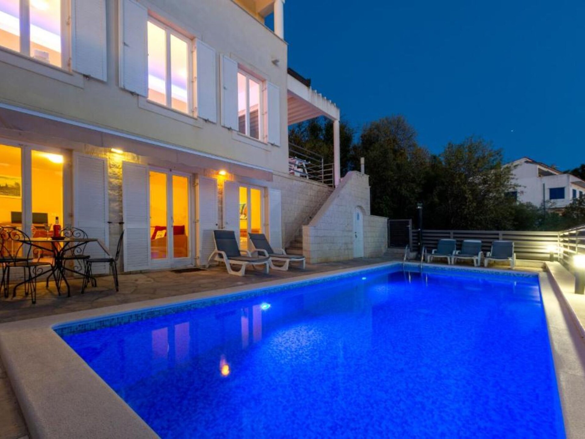 Spacious Villa Radevenjić with Outdoor Pool - Seven Bedroom Villa with Outdoor Pool - foto 43