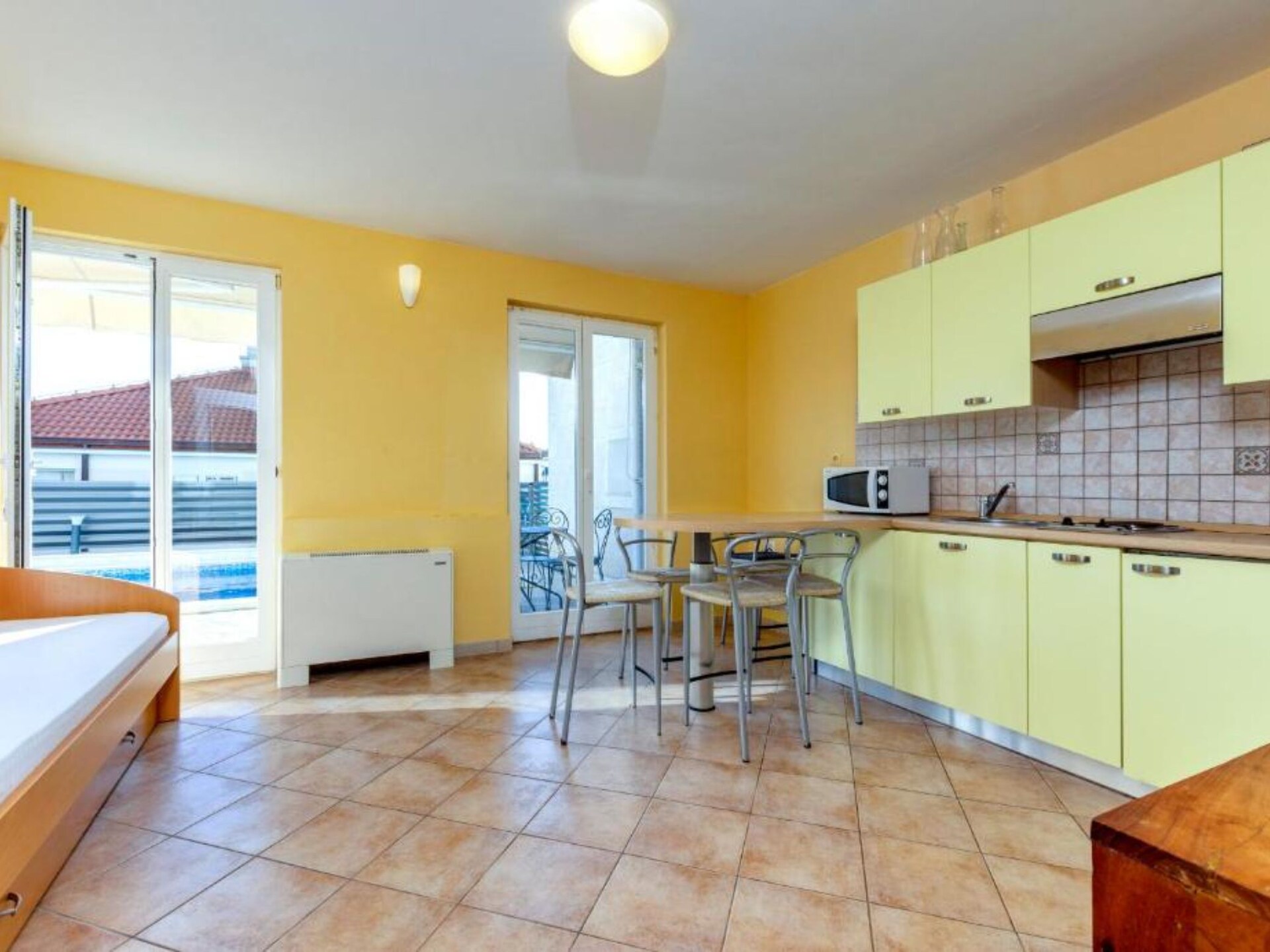 Spacious Villa Radevenjić with Outdoor Pool - Seven Bedroom Villa with Outdoor Pool - foto 14