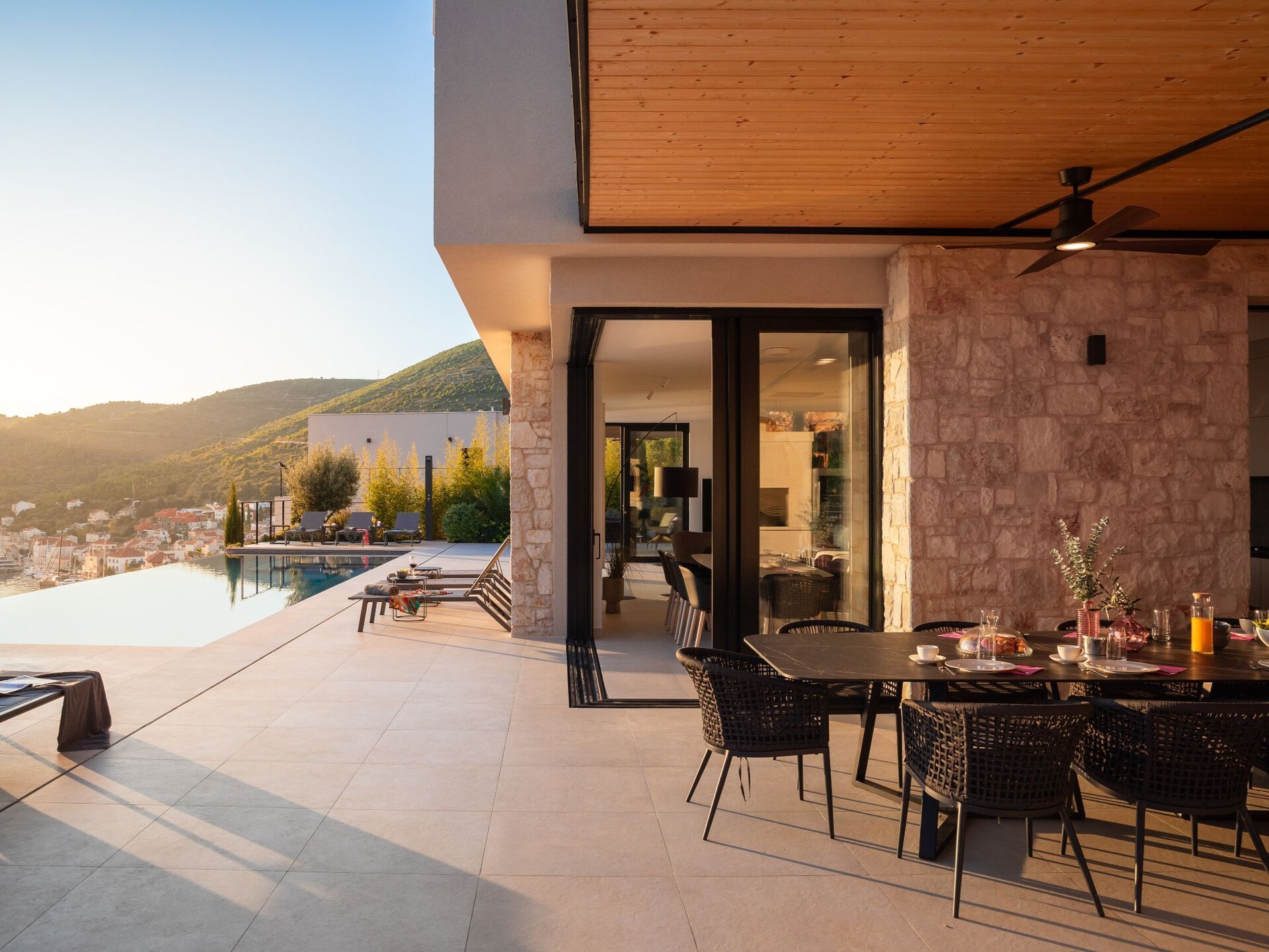 Breathtaking Villa  Vis Five Bedroom Villa with the Pool - foto 67