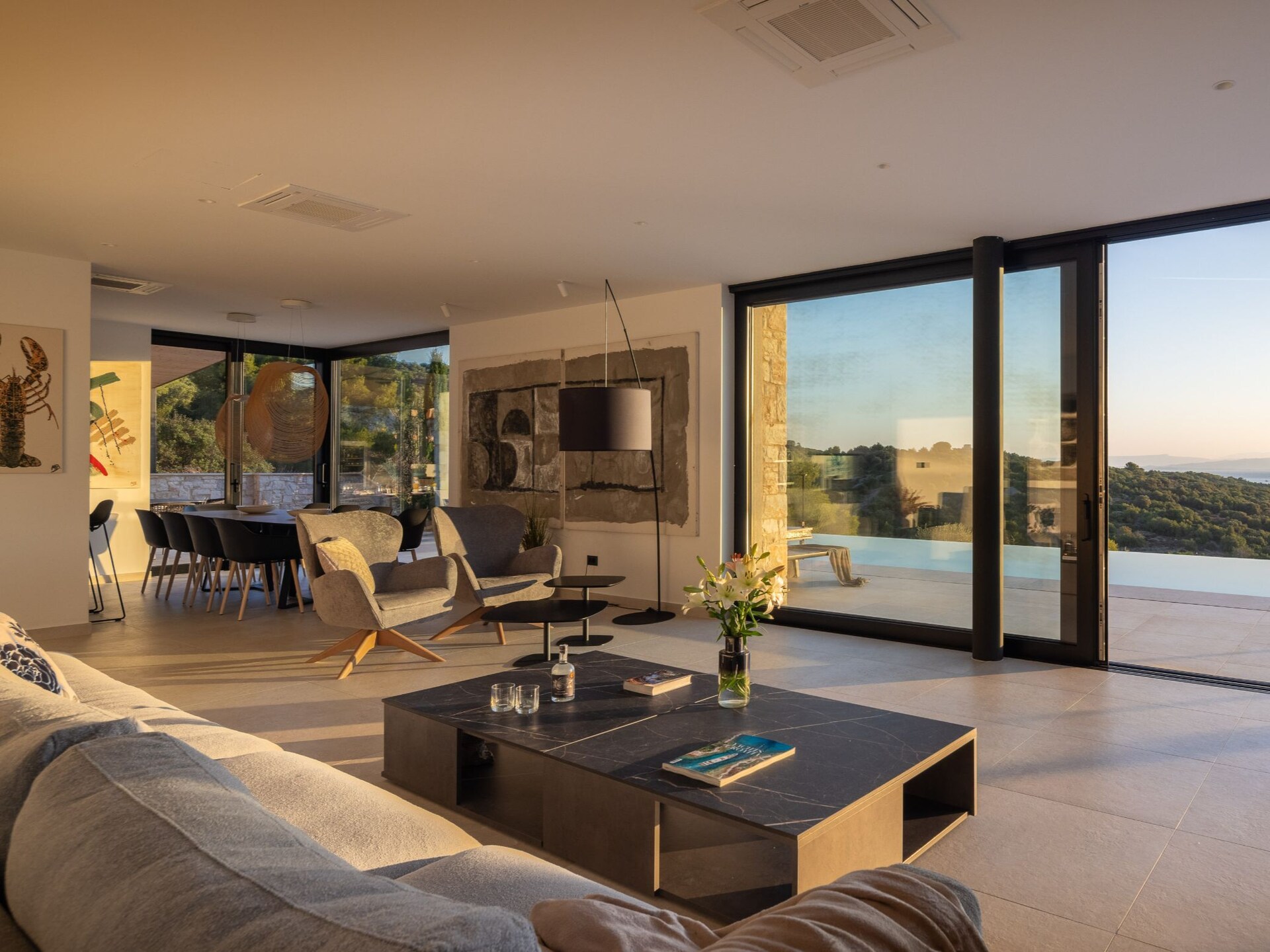 Breathtaking Villa  Vis Five Bedroom Villa with the Pool - foto 3