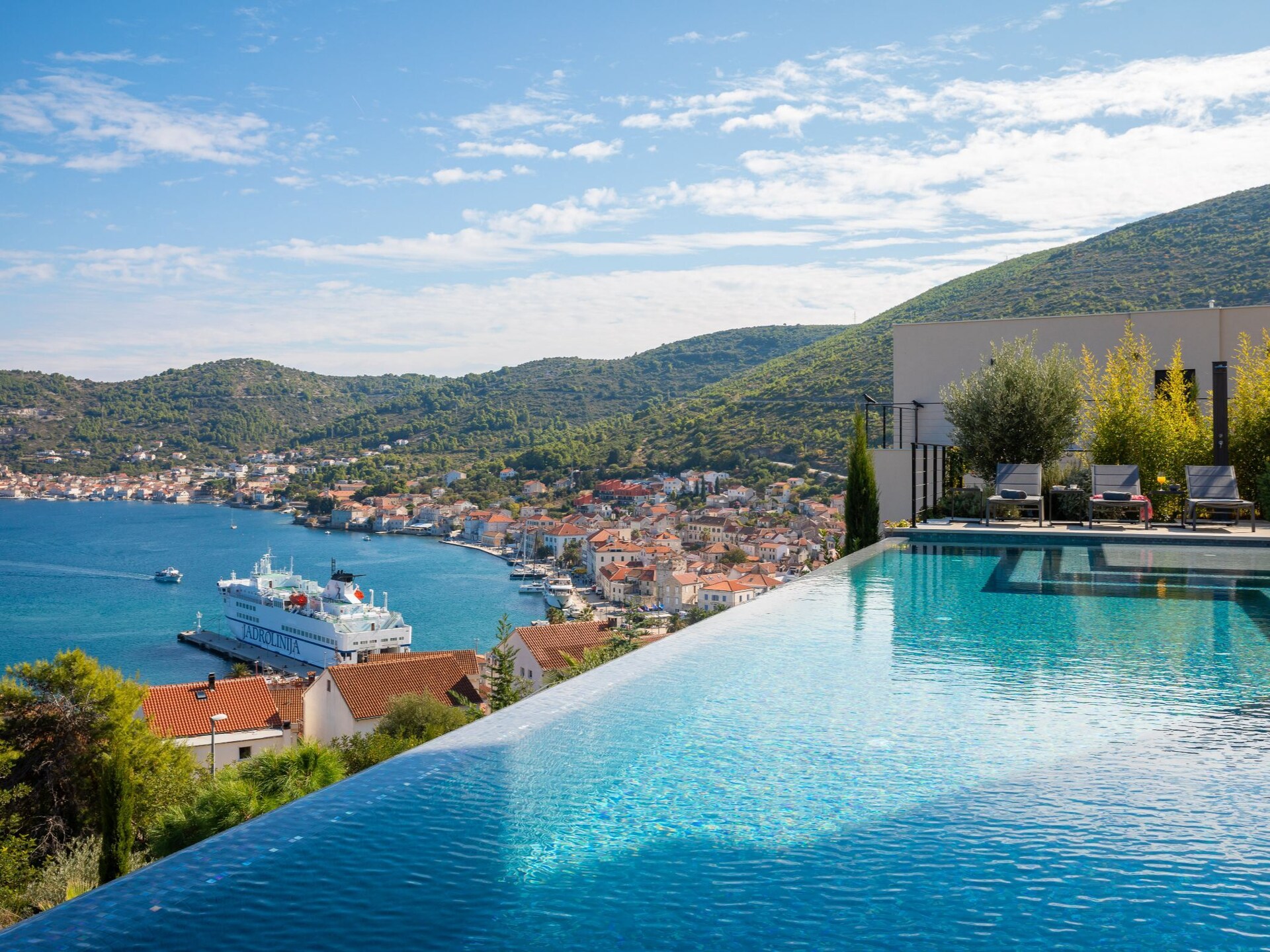 Breathtaking Villa  Vis Five Bedroom Villa with the Pool - foto 96