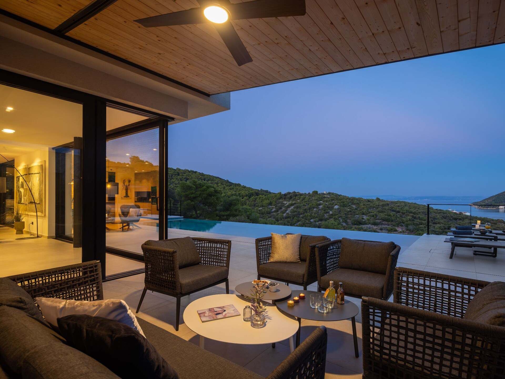 Breathtaking Villa  Vis Five Bedroom Villa with the Pool - foto 117