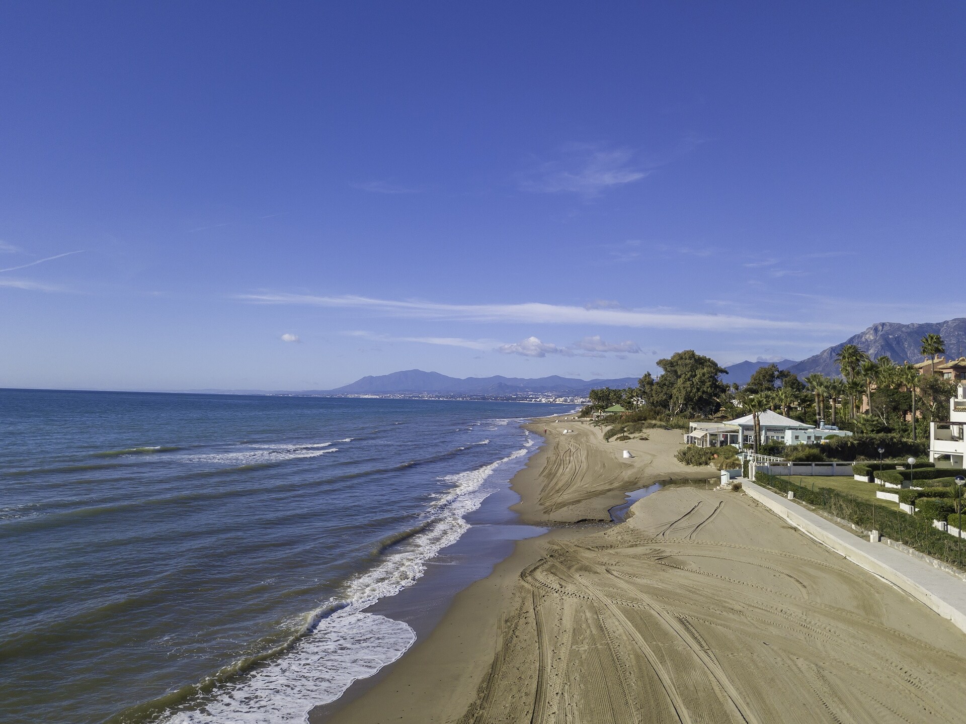 Licht appartement op 80 meter van het strand in Marbella - foto 23